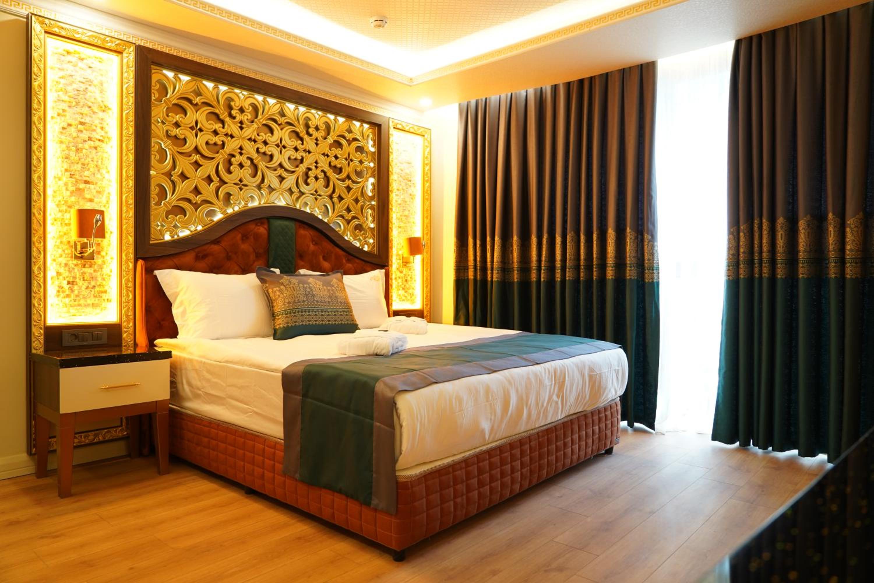 Can Adalya Palace Otel - Image 148