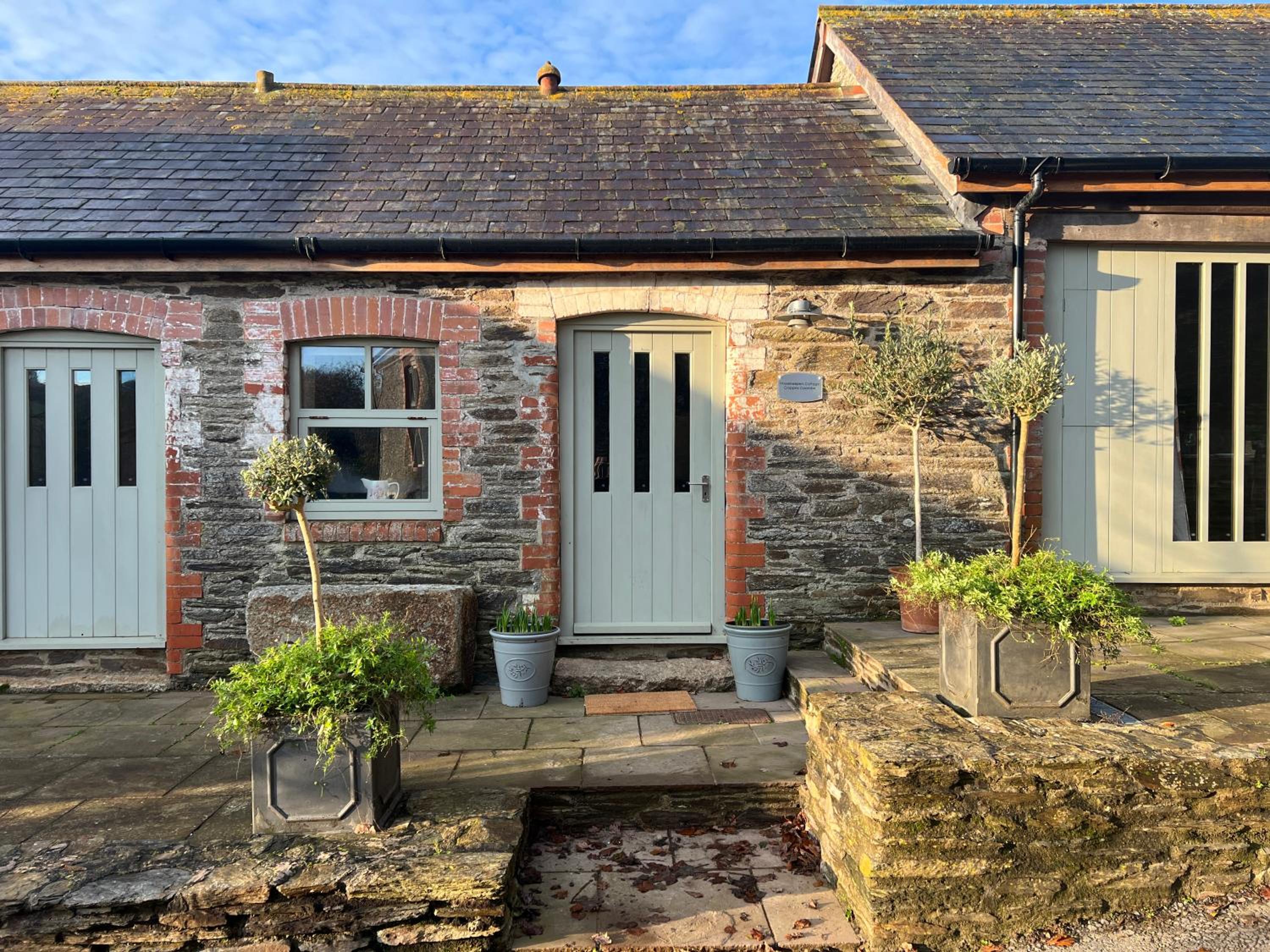 Charming Countryside Cottage