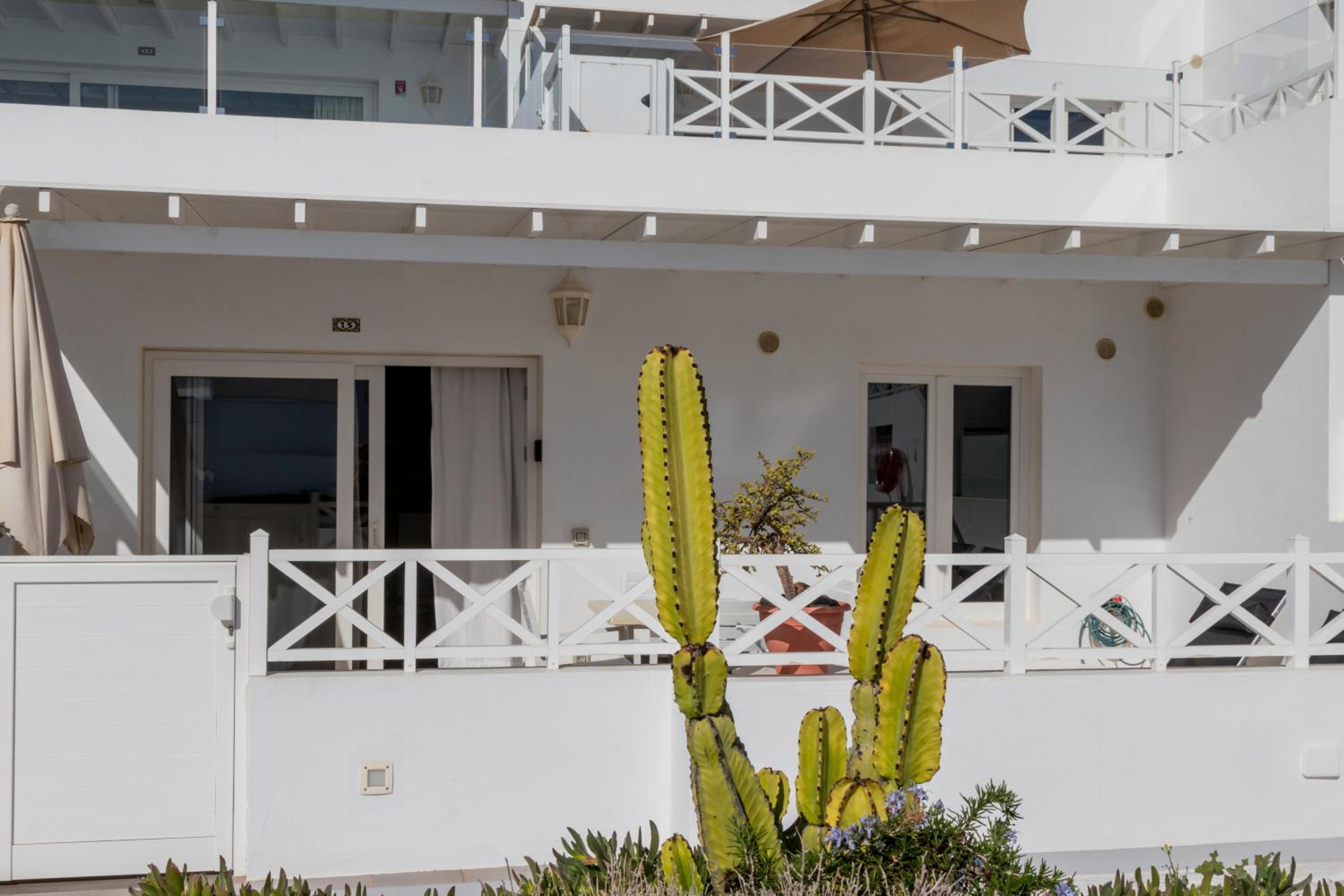 Flower Beach Suite 15 view 5