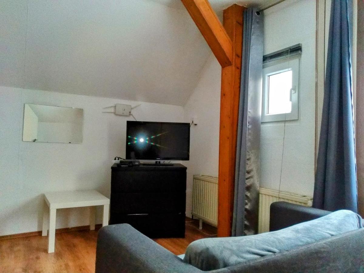 Photo 7