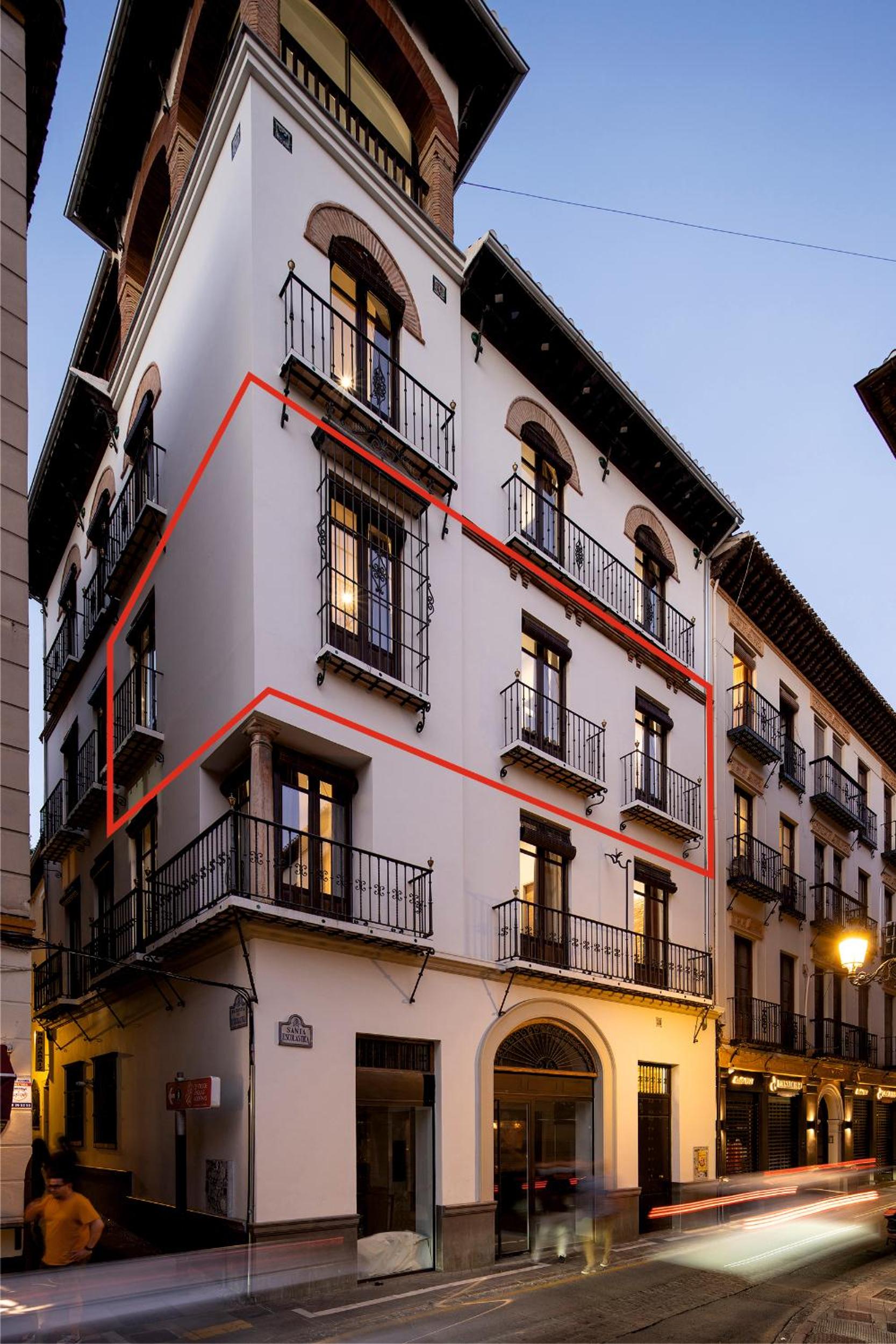 Santa Escolástica en pleno centro de Granada