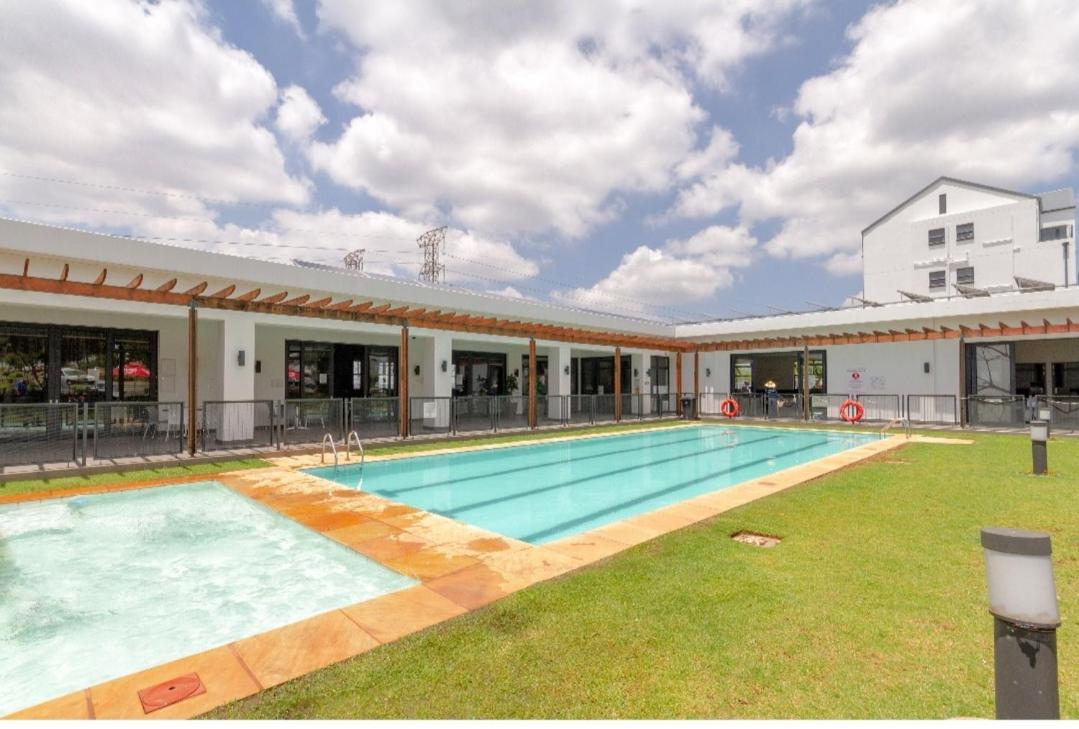 Royal Xtian Elegant 3 bedrooms