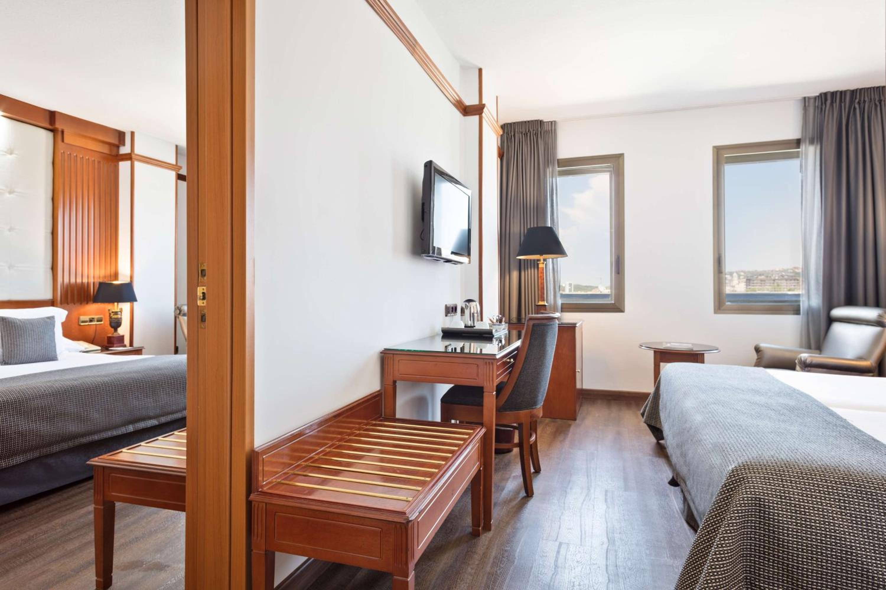 Girona Vacations - Best Western Premier CMC Girona - Property Image 7