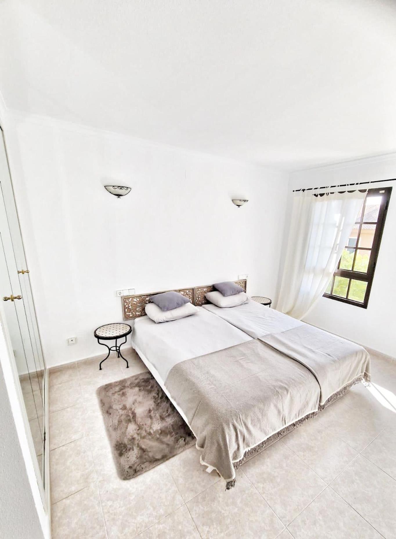 Luxury Apartments Mascarat