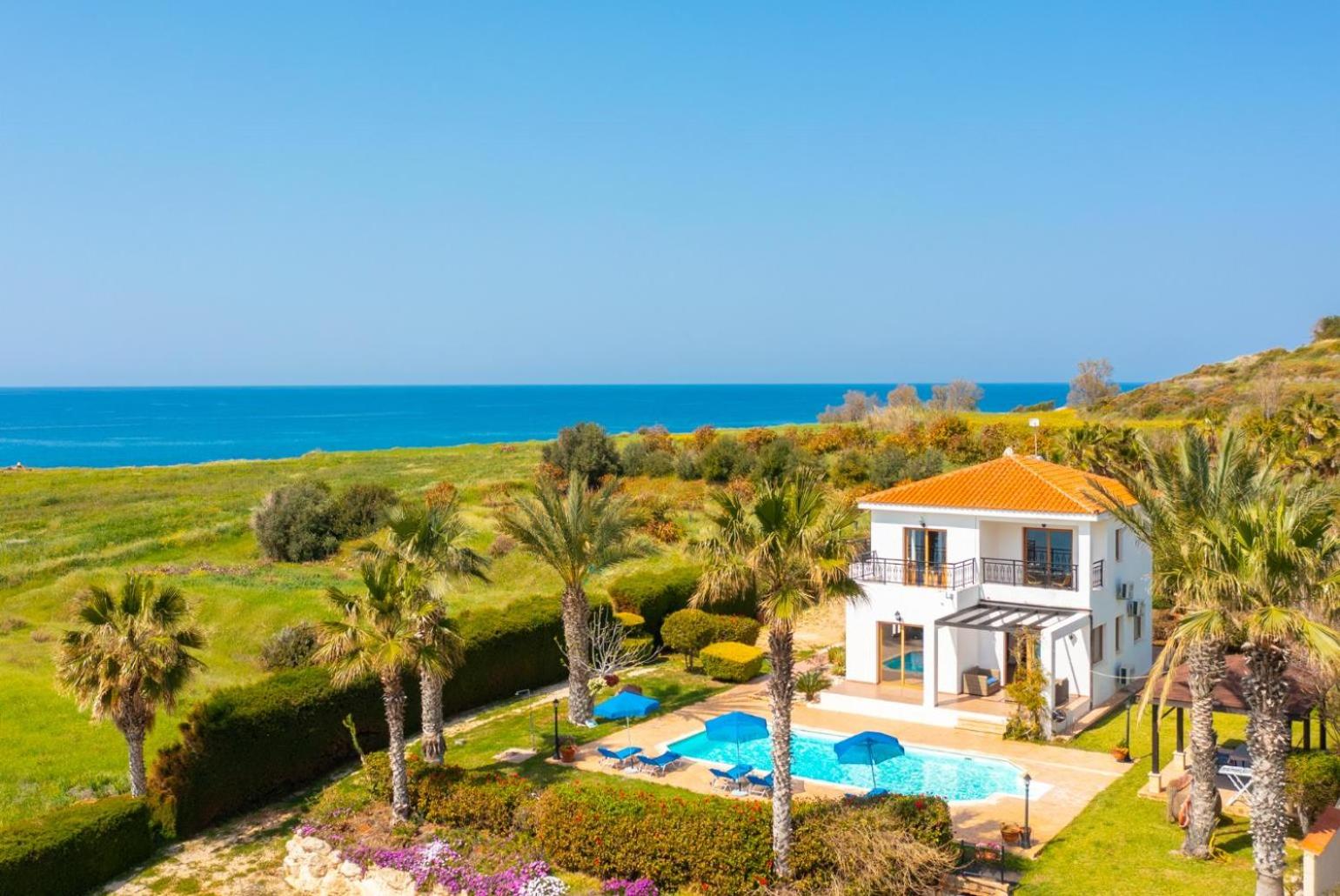 Villa Pelagos view 3