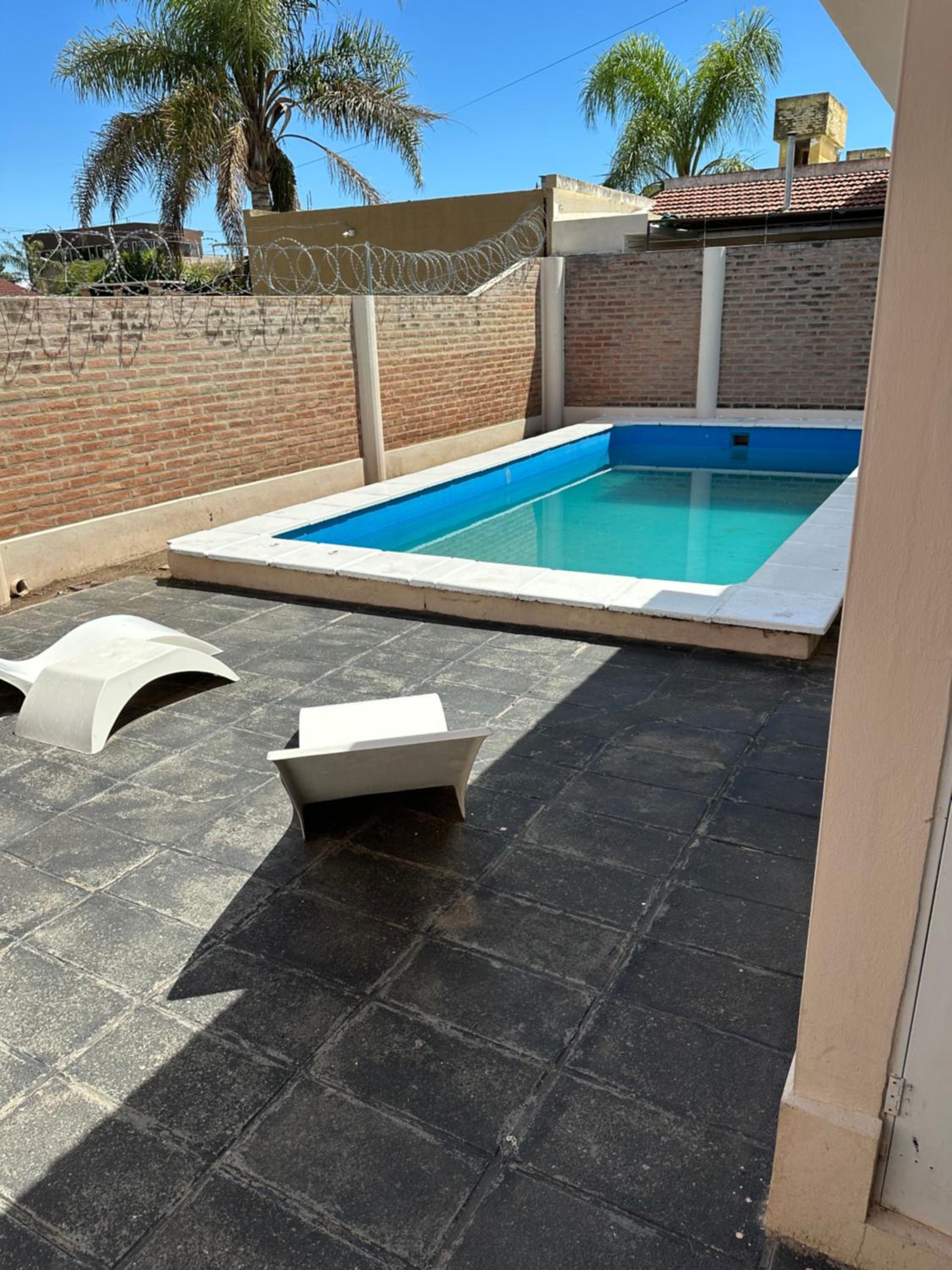 Casa Villa CARLOS PAZ CERCA DE COSTANERA