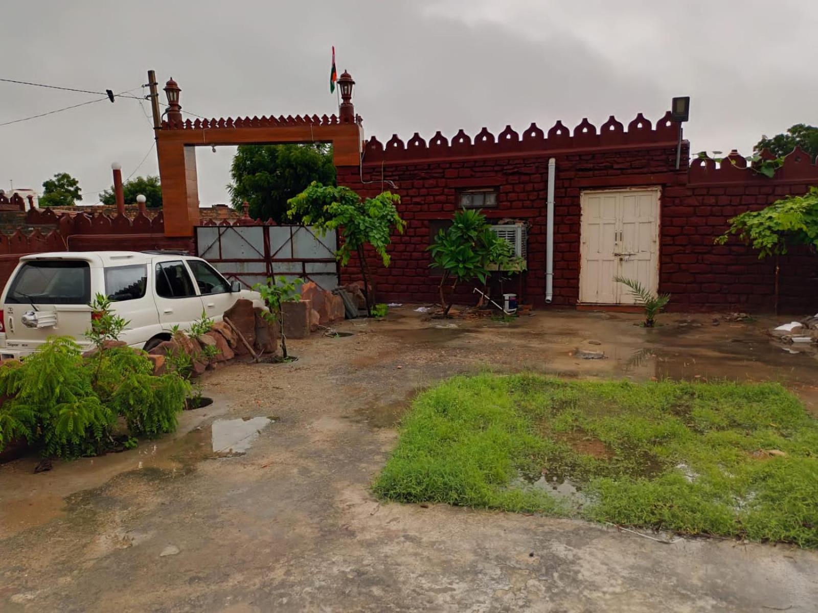 Jakhira Heritage Village Home Stay, Sajara view 5