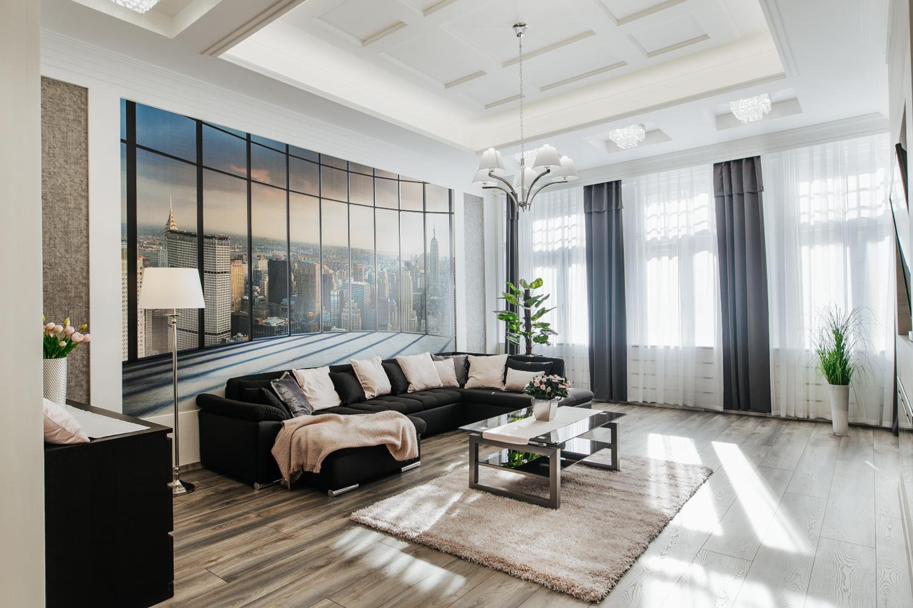 Parliament Square Apartment
