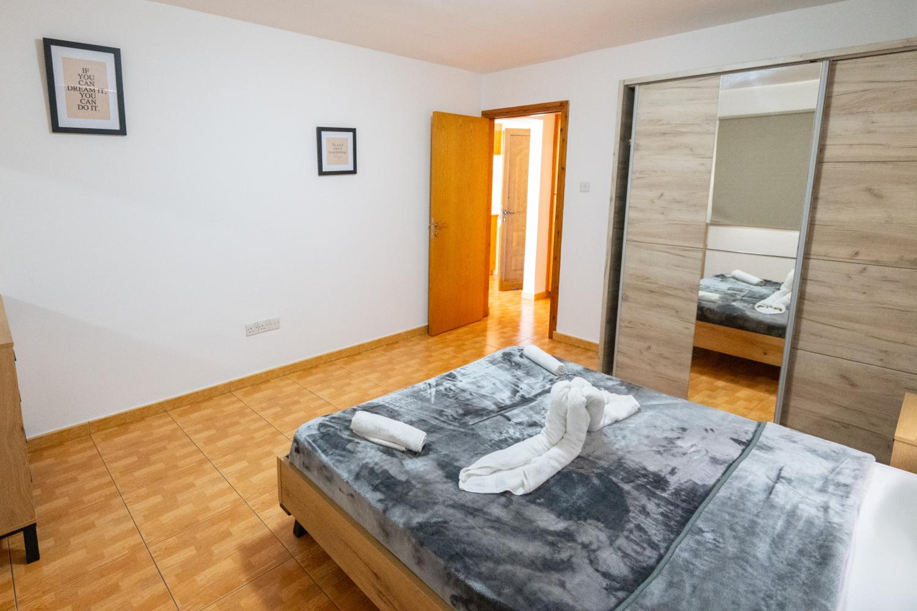 Napa Centrale Suites