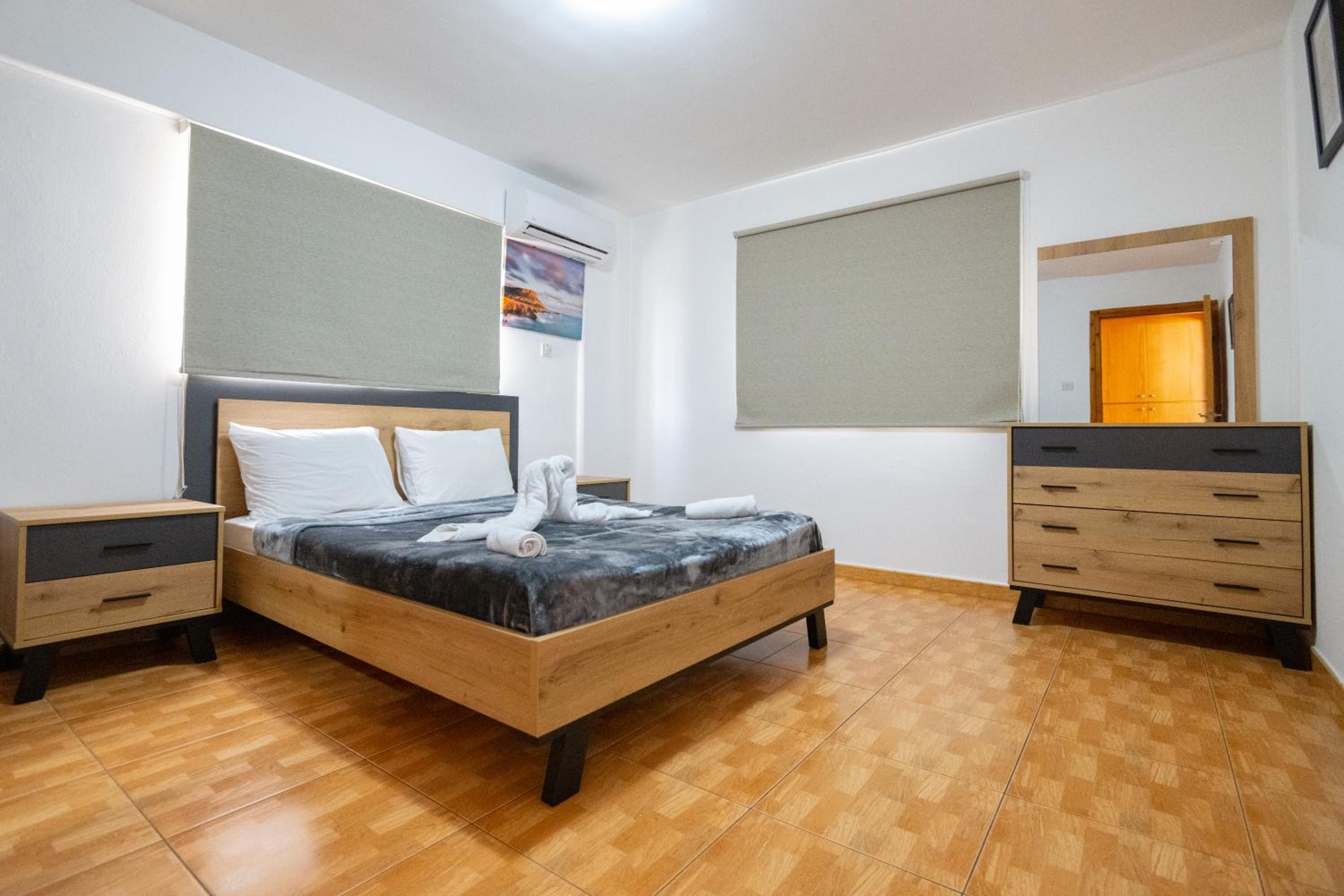 Napa Centrale Suites