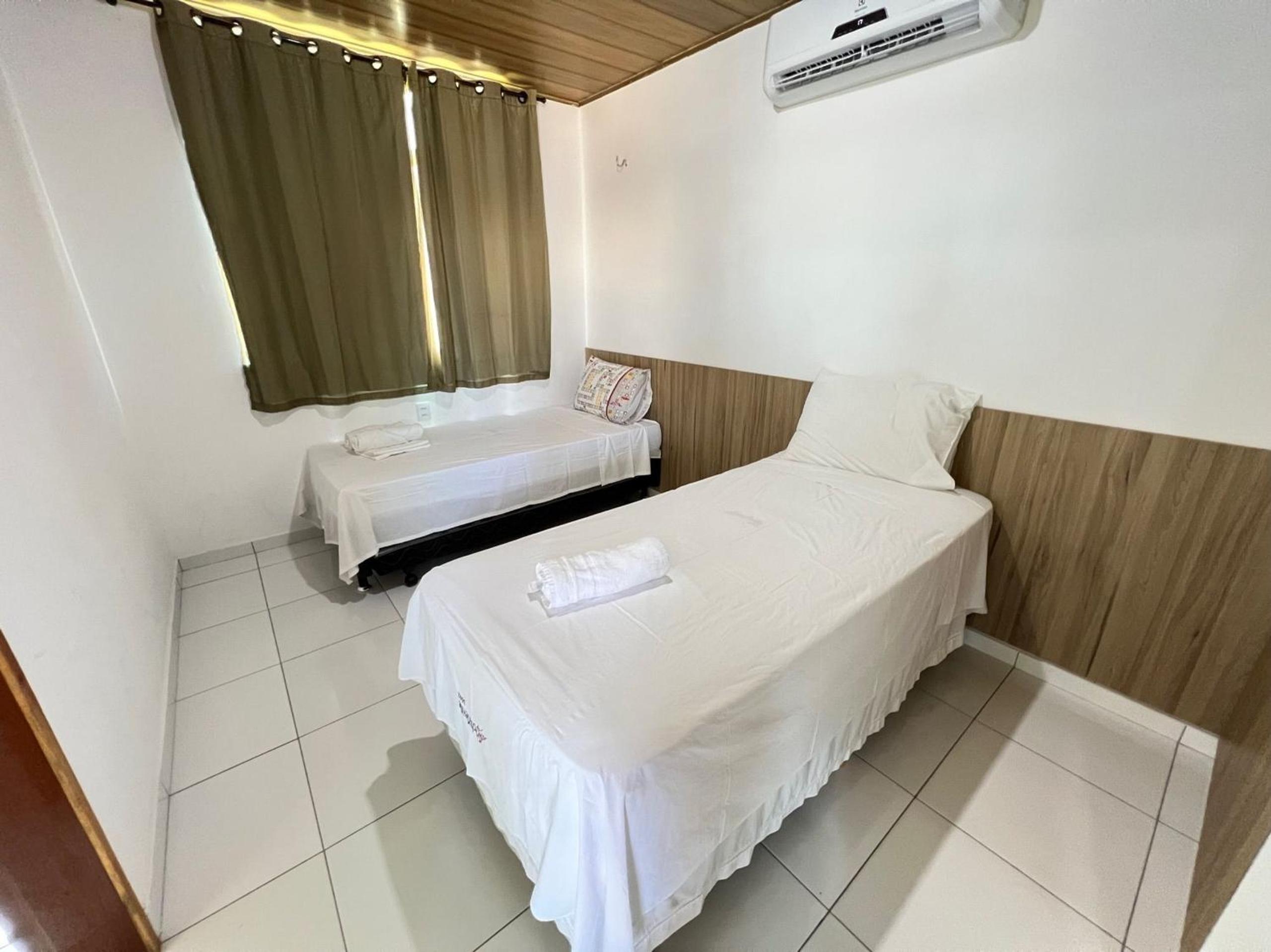 Apartamento completo no Chaleville Coqueiro com imensa área de lazer