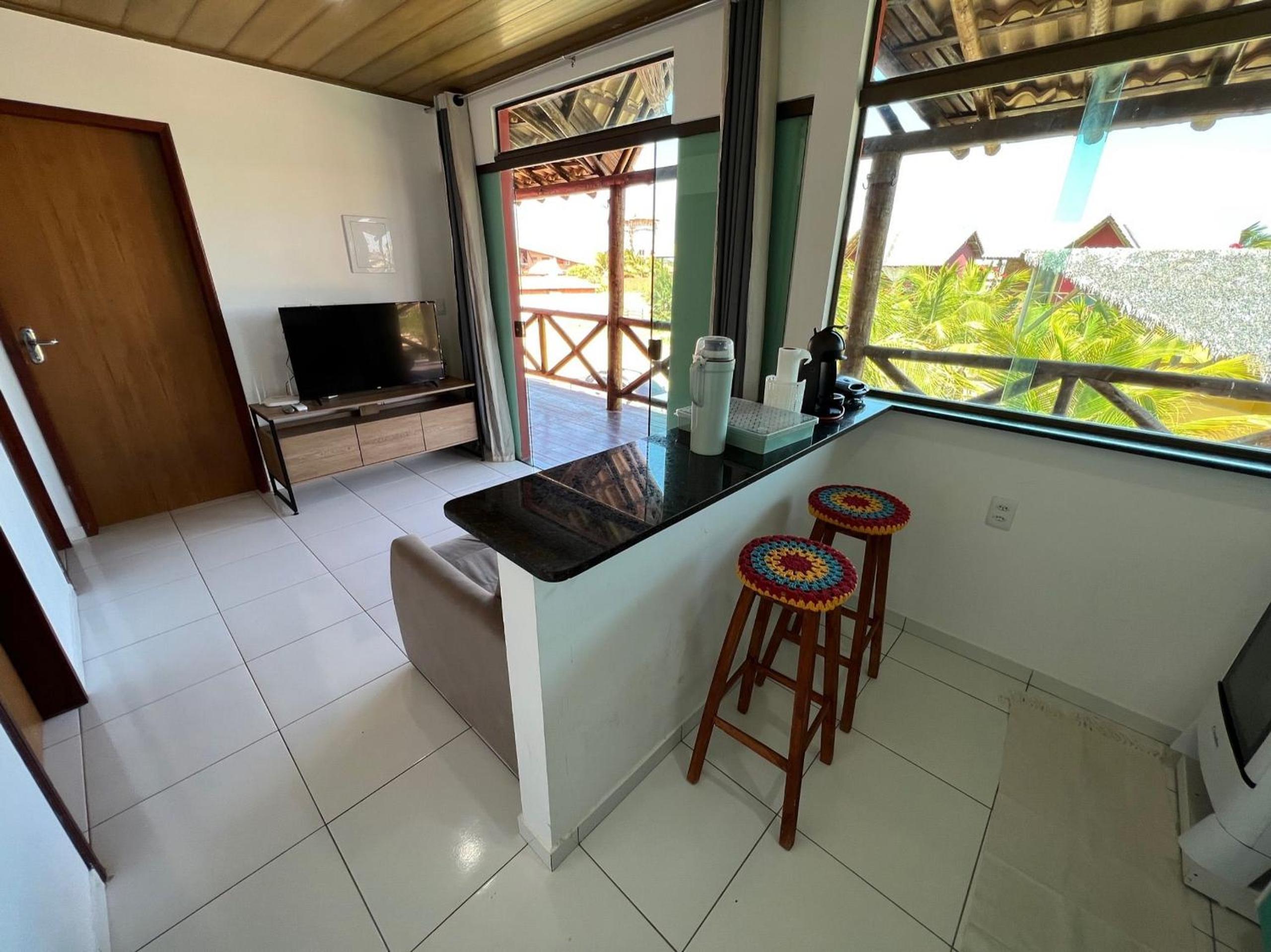 Apartamento completo no Chaleville Coqueiro com imensa área de lazer