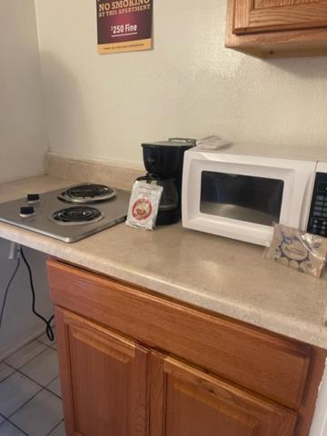 Winchester Vacations - ANS INN SUITES - Property Image 28