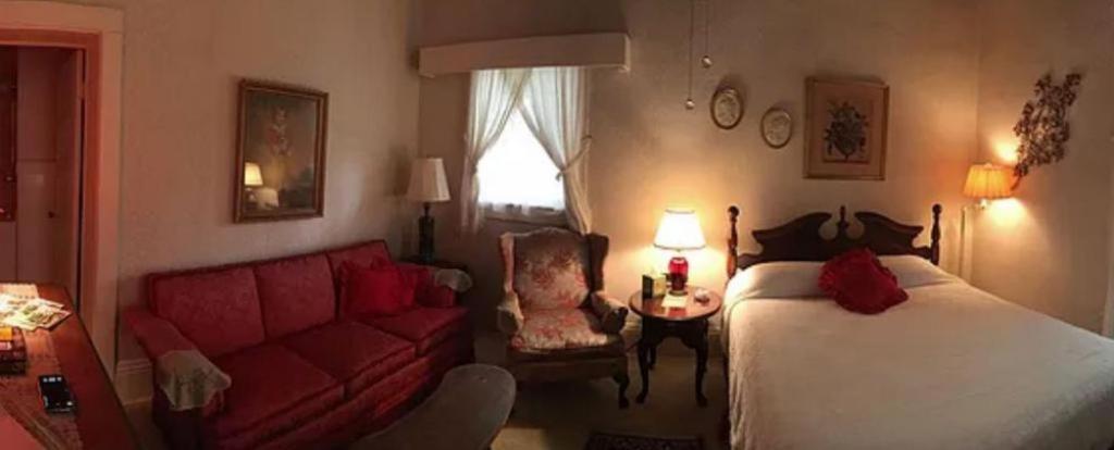 Franklin Terrace Bed and Breakfast