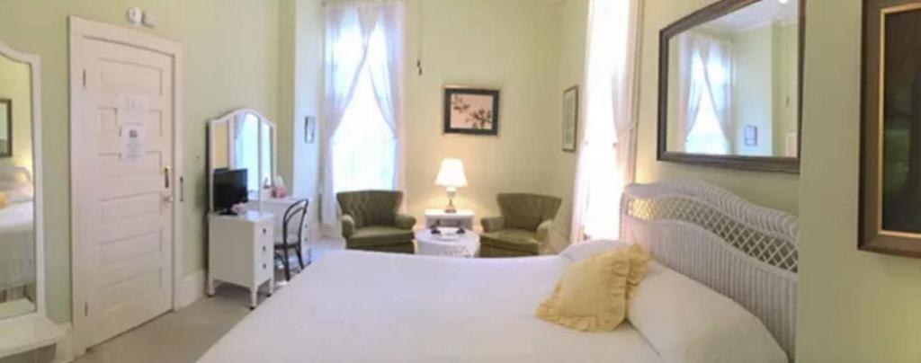 Franklin Terrace Bed and Breakfast