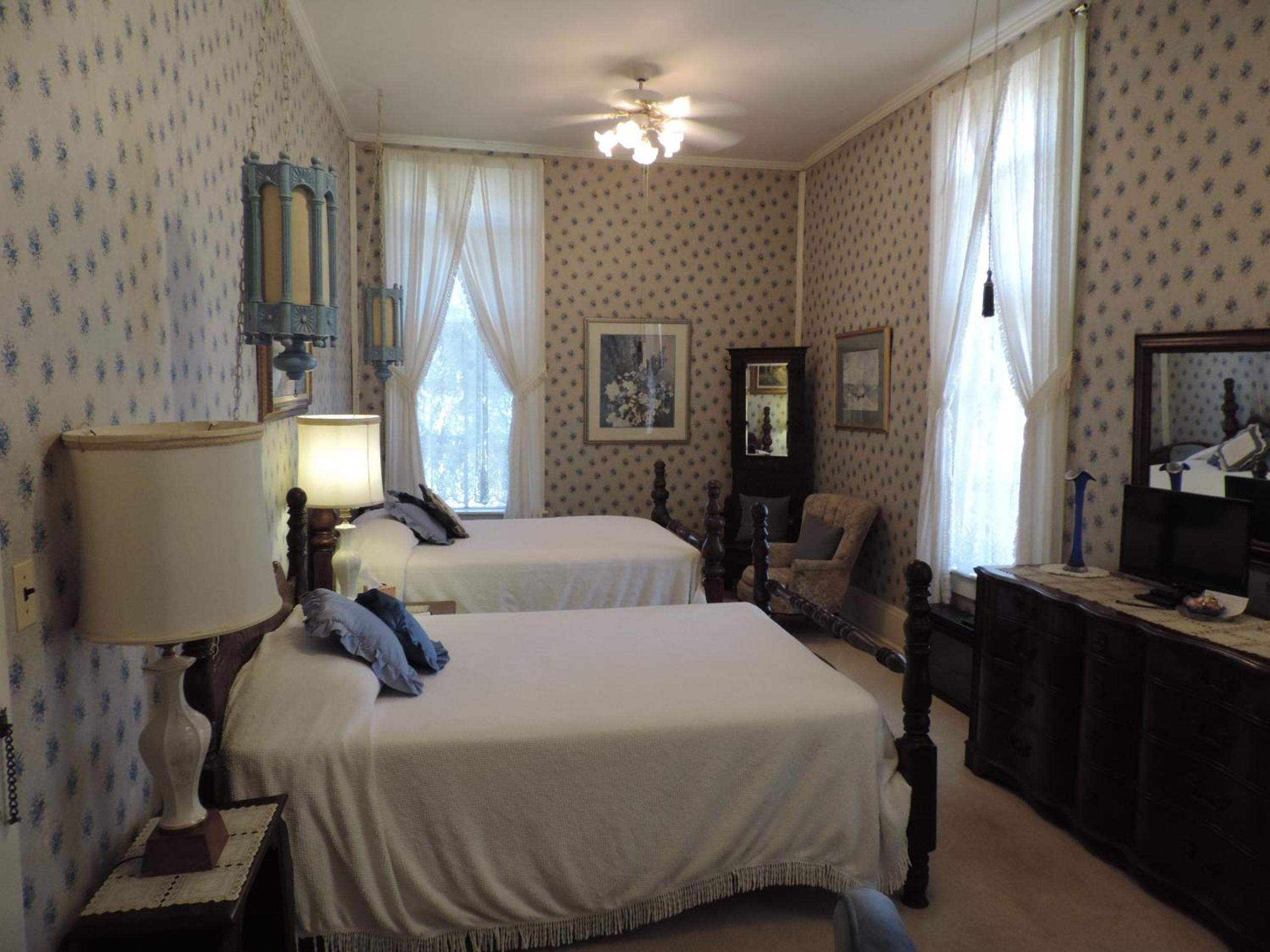 Franklin Terrace Bed and Breakfast