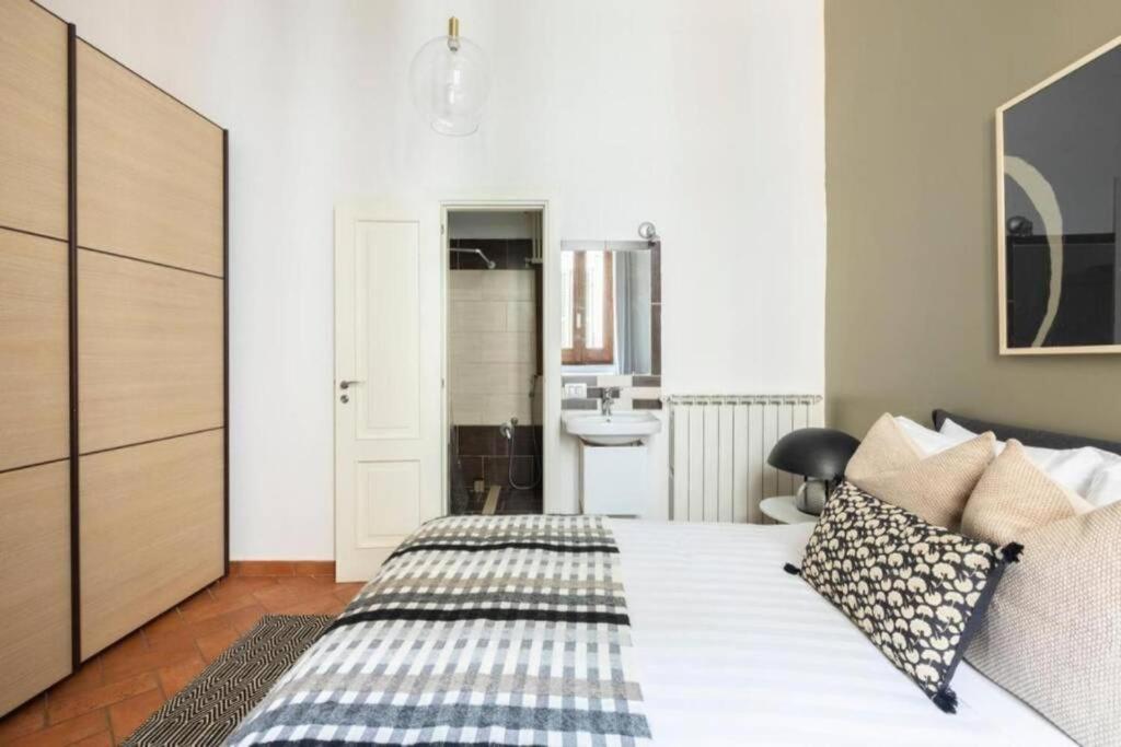 Daplace - Emilia Apartment