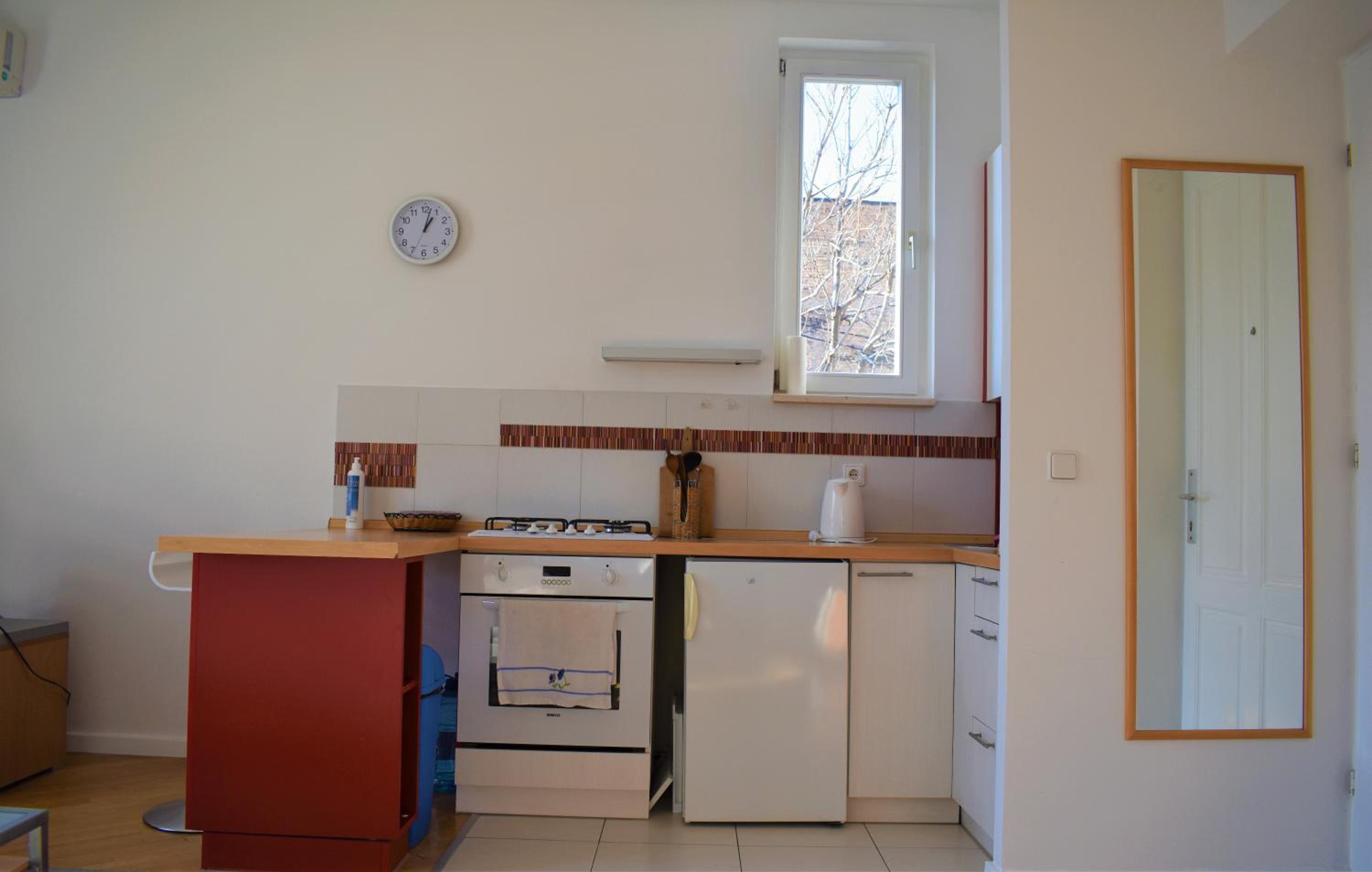 Apartment Mejtas with free parking