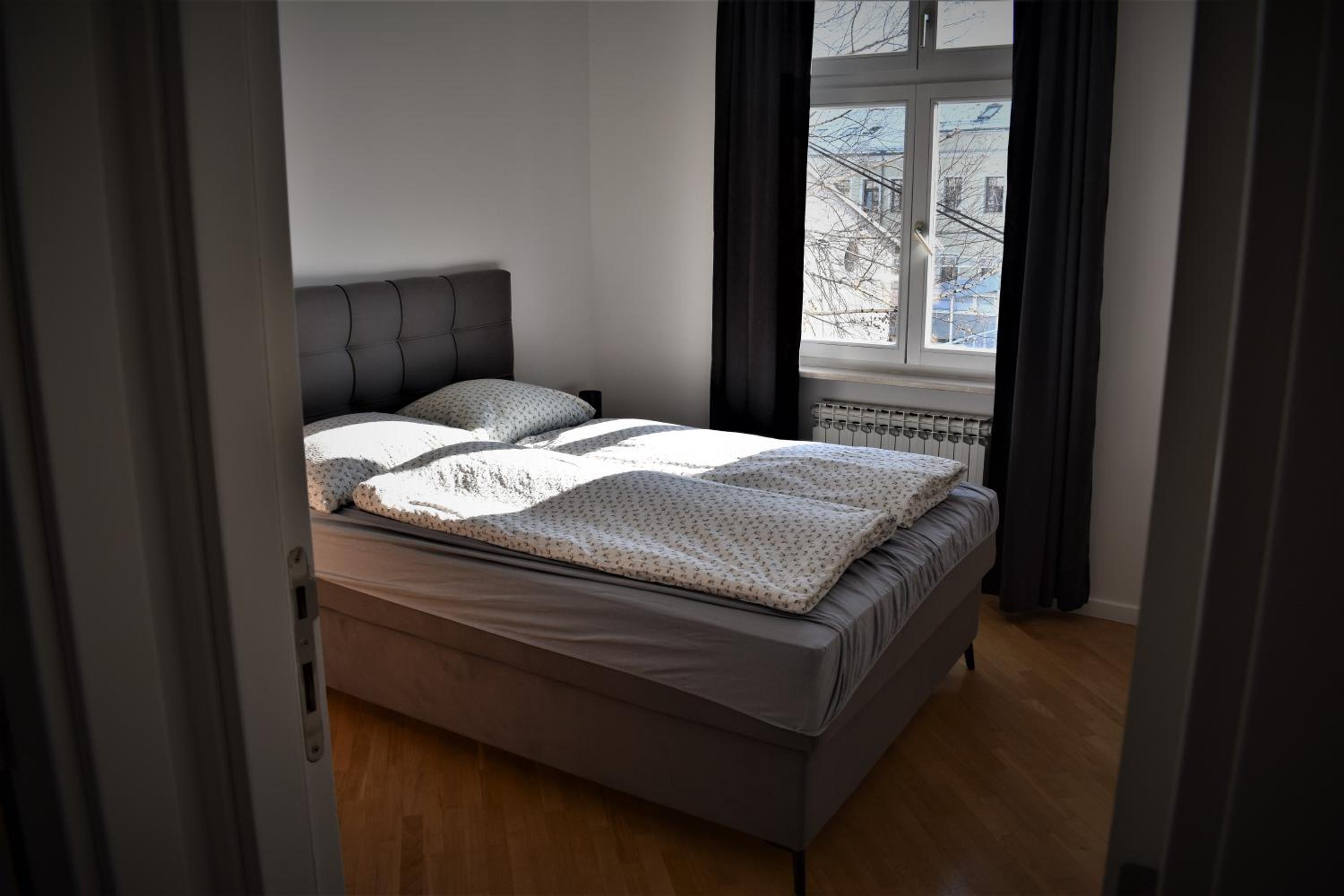 Apartment Mejtas with free parking