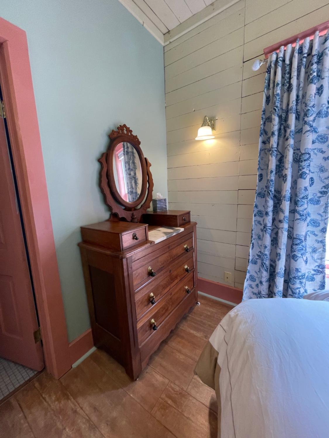 Carriage House Bed & Breakfast, photo 42