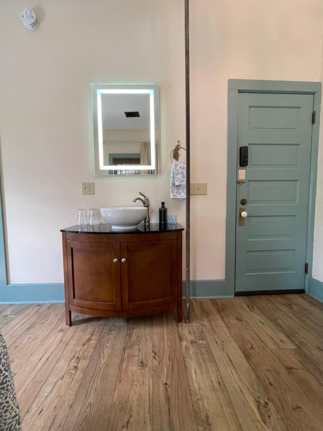 Carriage House Bed & Breakfast, photo 45