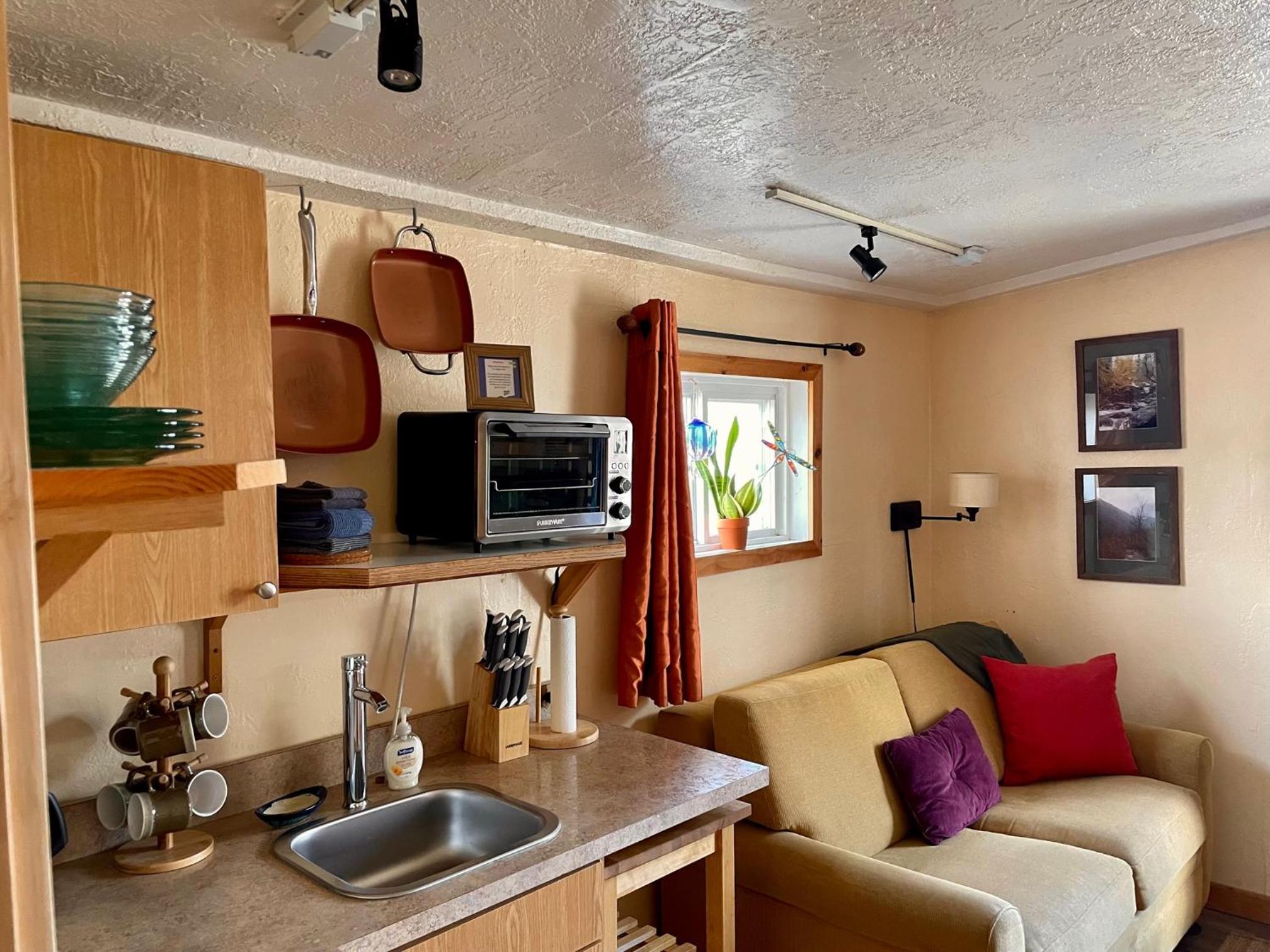 Lava Hideout Cabins