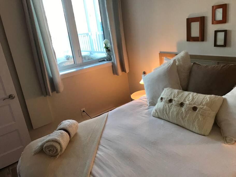 fully equiped Condo, pool and Spa only in summer