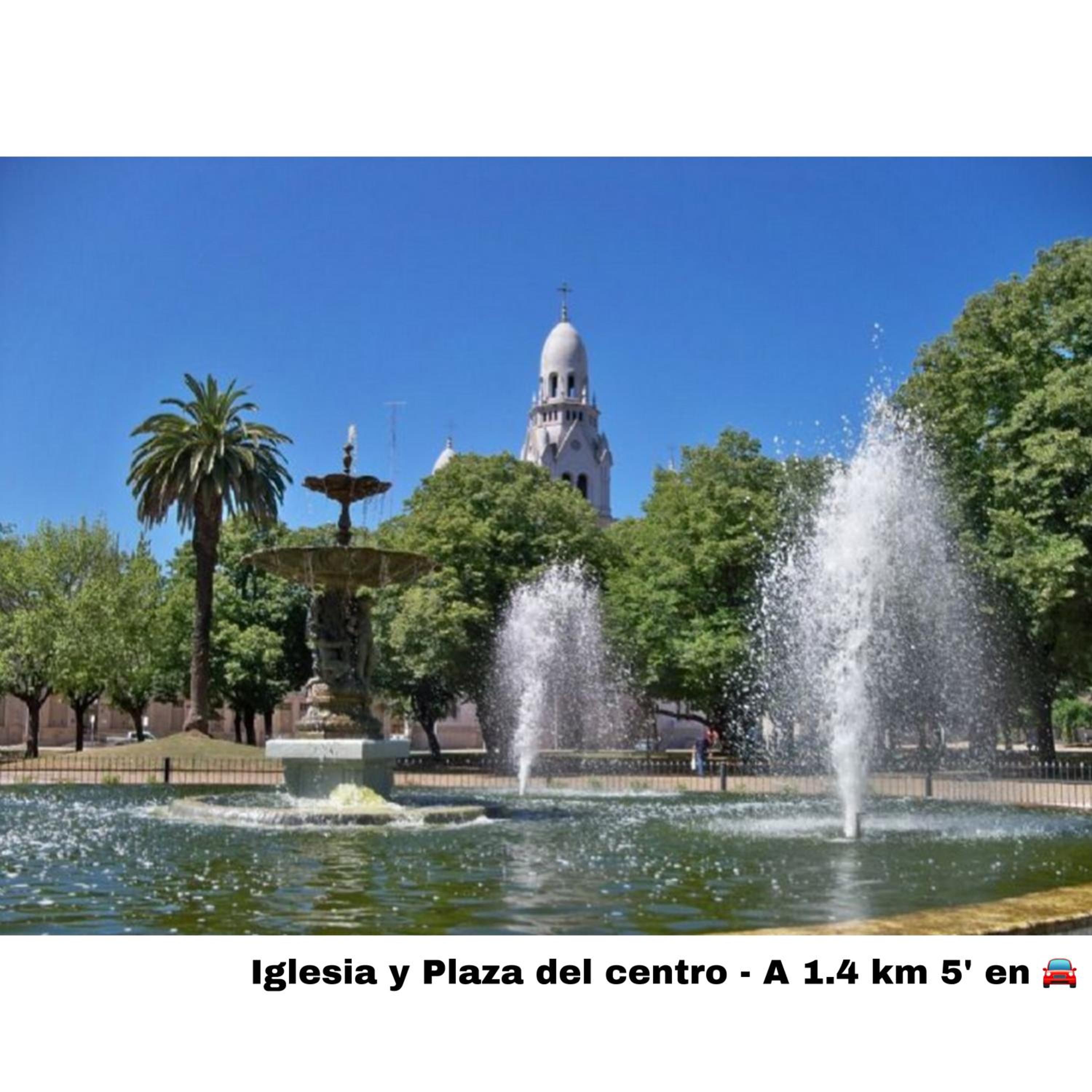 Departamento a metros del parque 3ro C