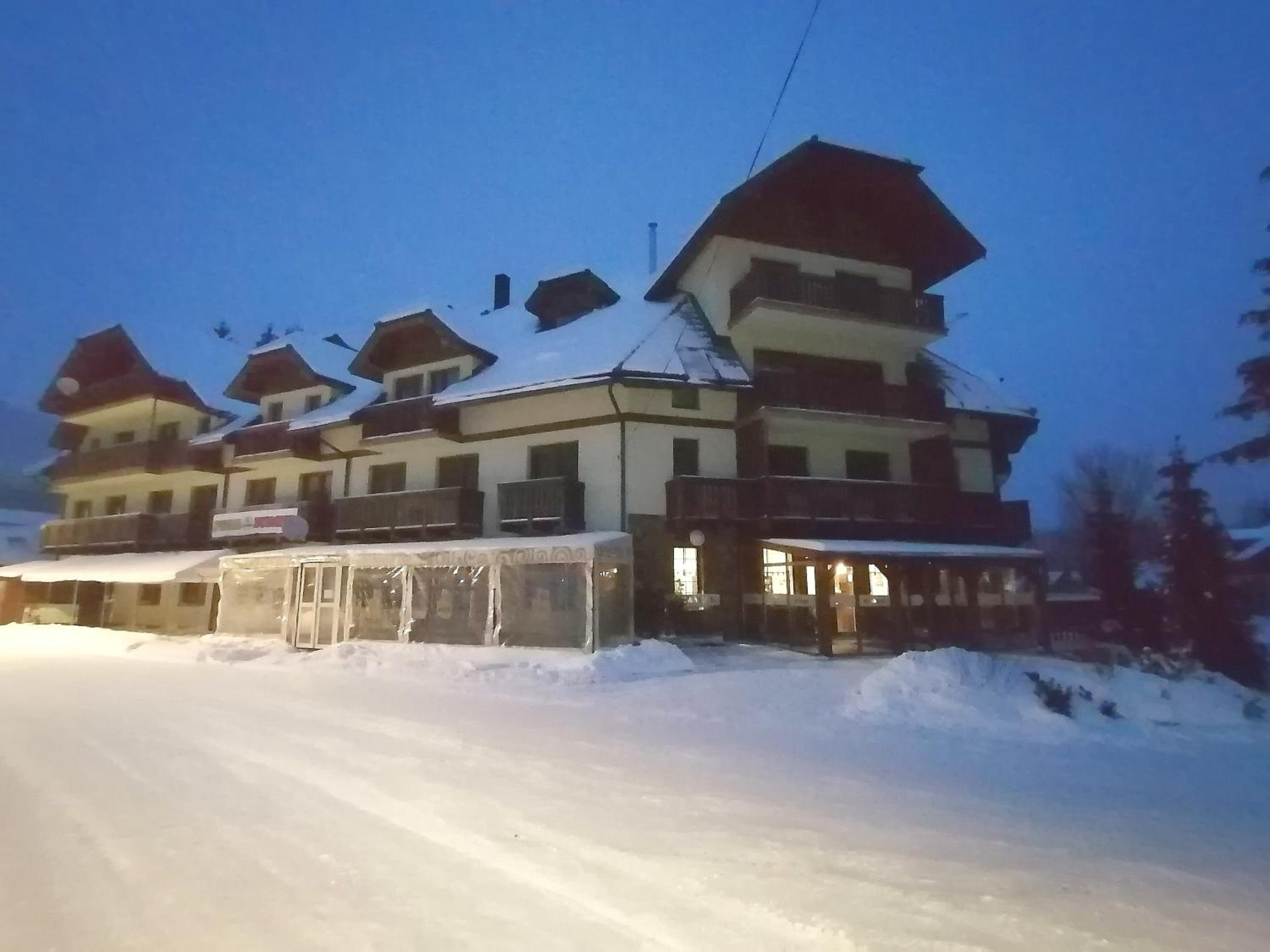 Apartmánový dom Kamzík,Donovaly, apartmány a štúdiá