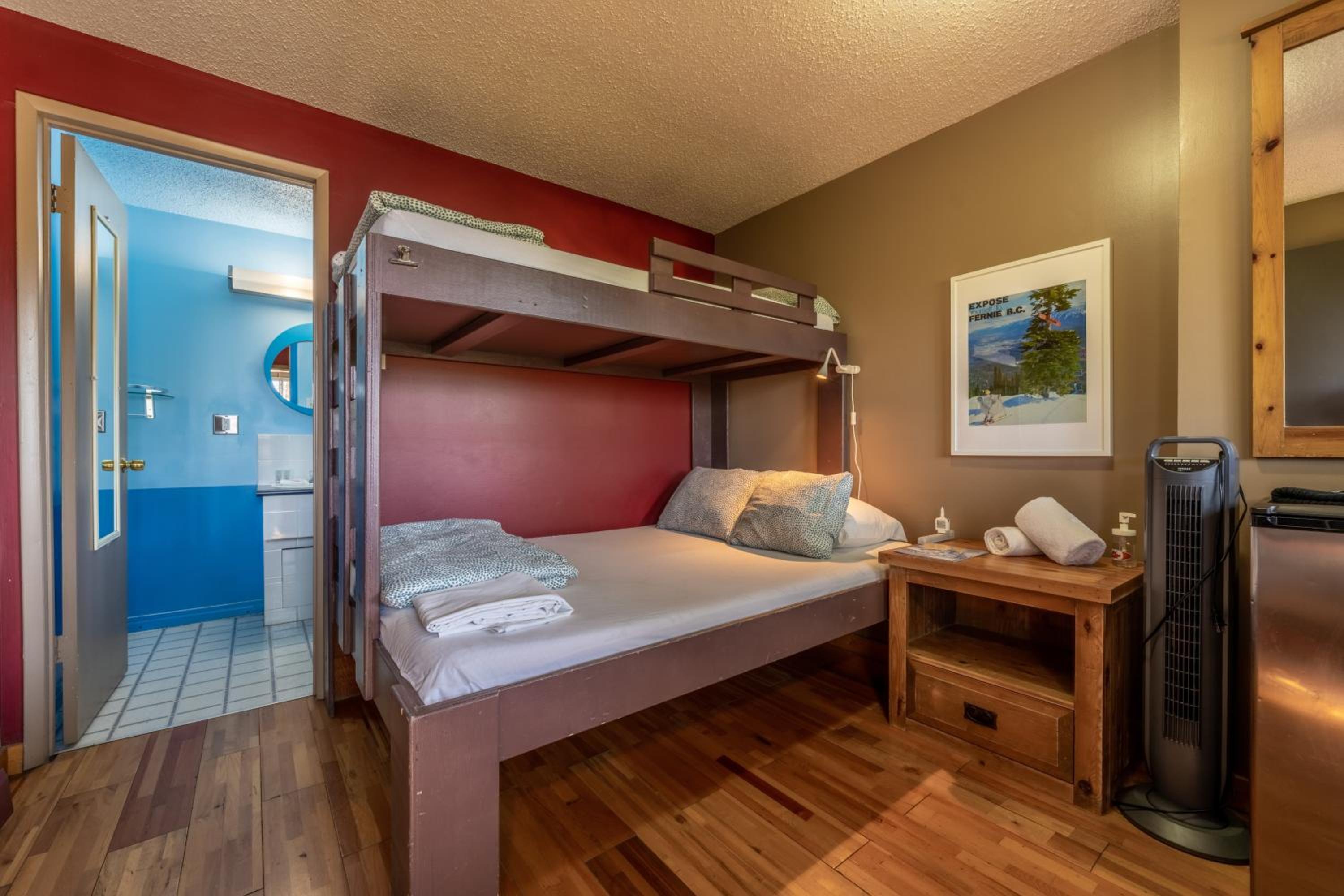 Fernie Vacations - The Raging Elk Adventure Lodging - Property Image 3