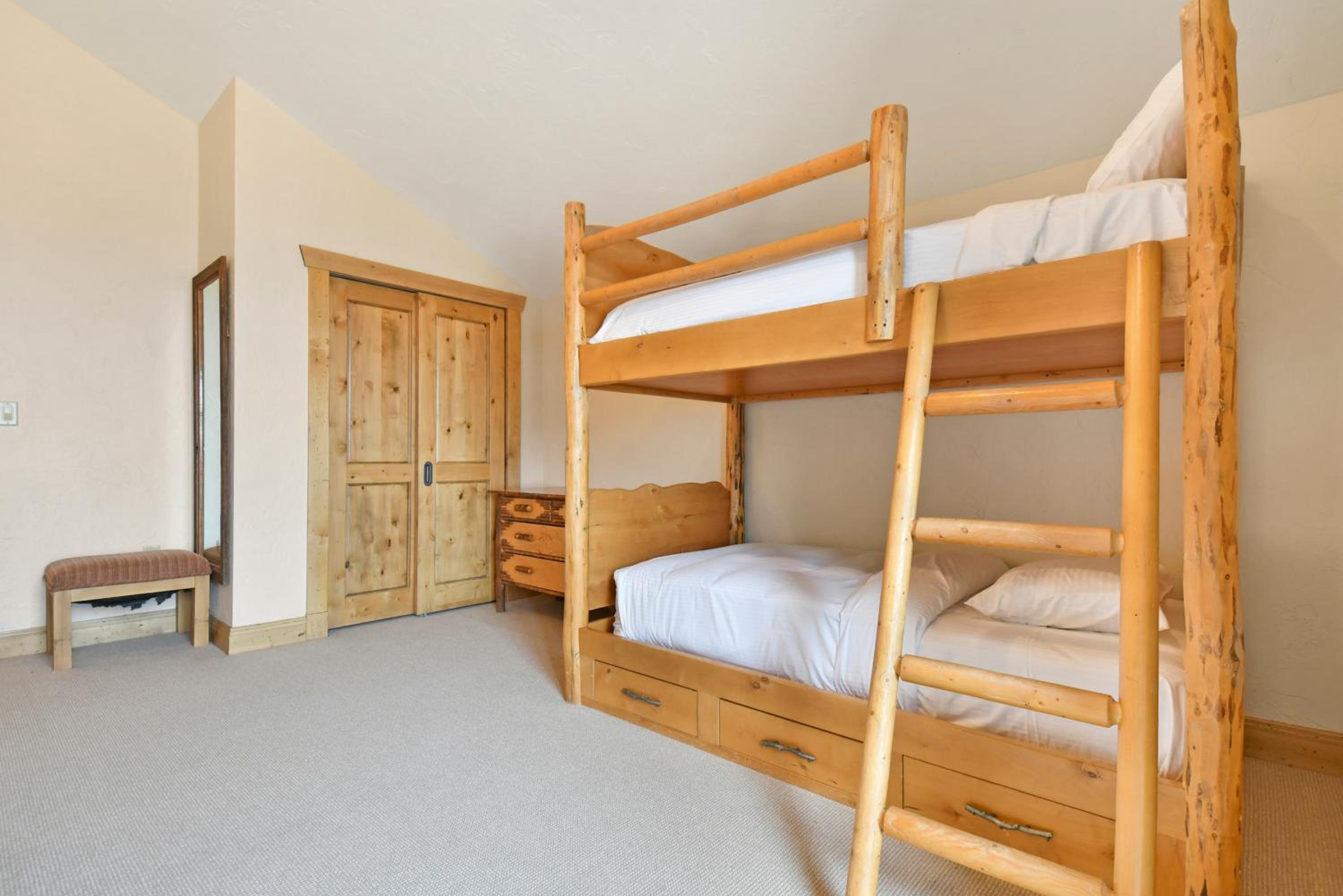 Grand Summit Hotel - Canyons Village, a RockResort, photo 86
