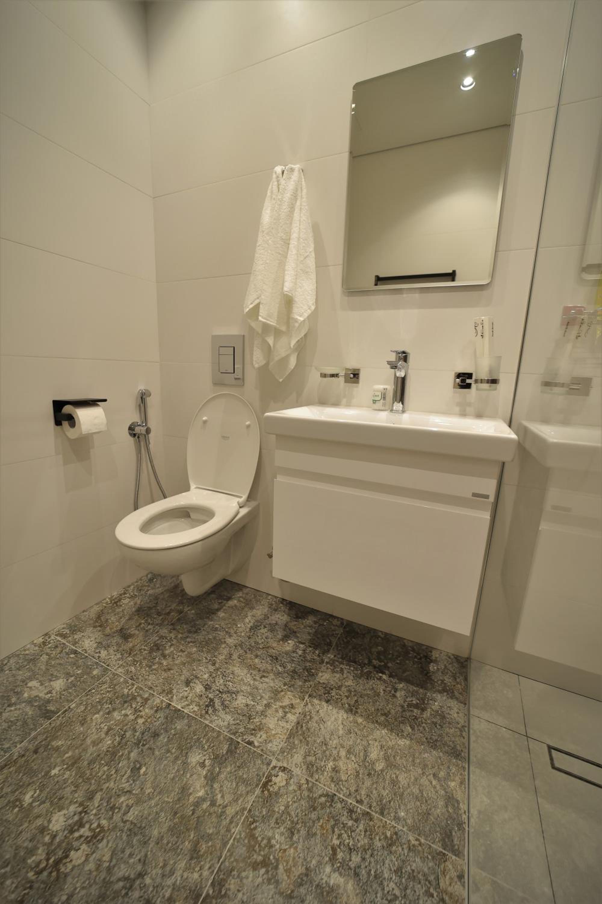 Avenue Residence