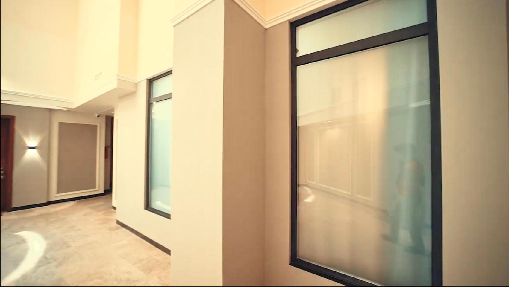 Avenue Residence