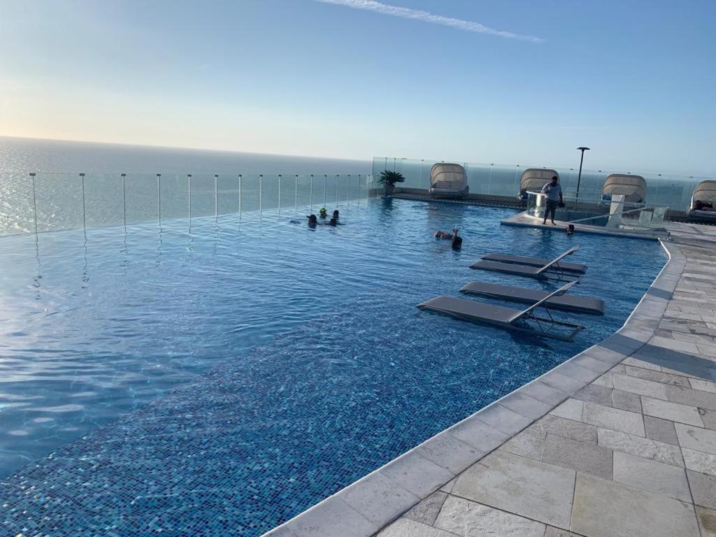 Cerca al Hotel Americas Ctgna Spiaggia Morros Piscina playa