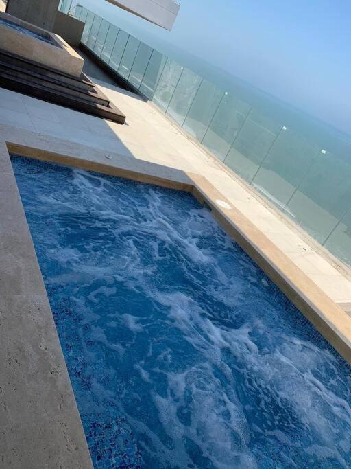 Cerca al Hotel Americas Ctgna Spiaggia Morros Piscina playa