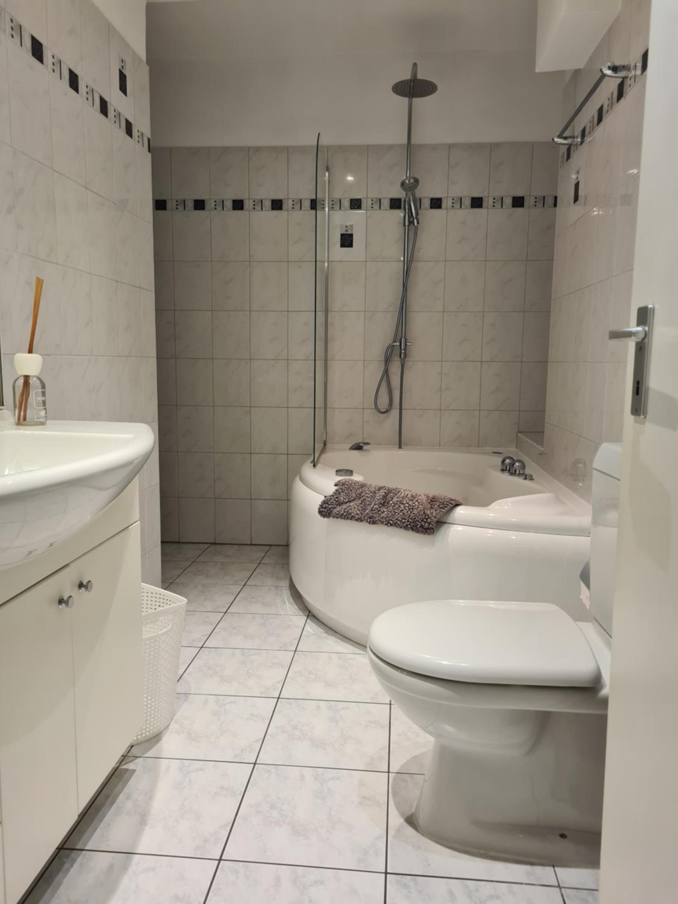 Renovierte Ferienwohnung im Zentrum von Locarno