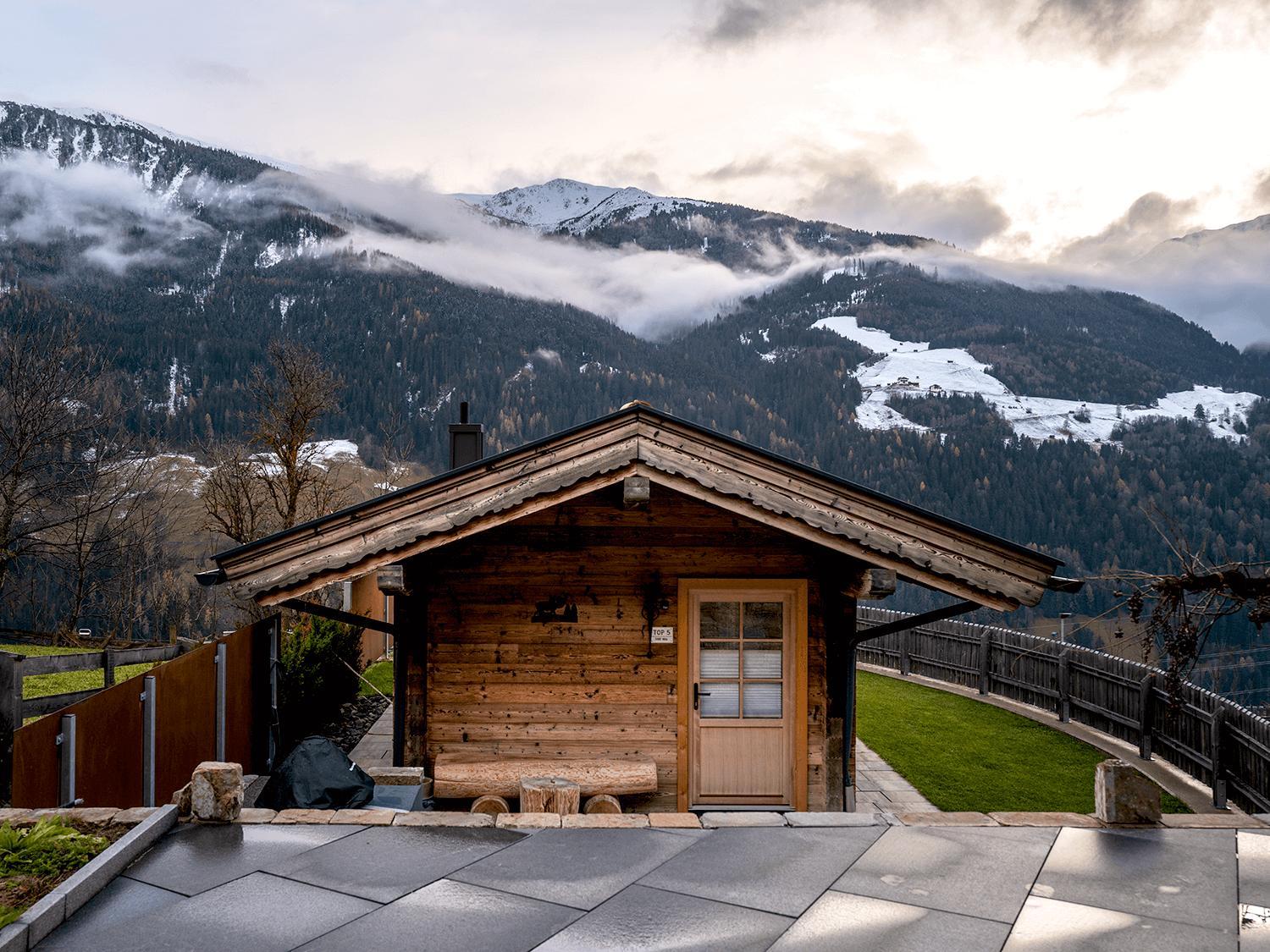 Chalet Hittli 1065 Tirol sauna garden WiFi guest card