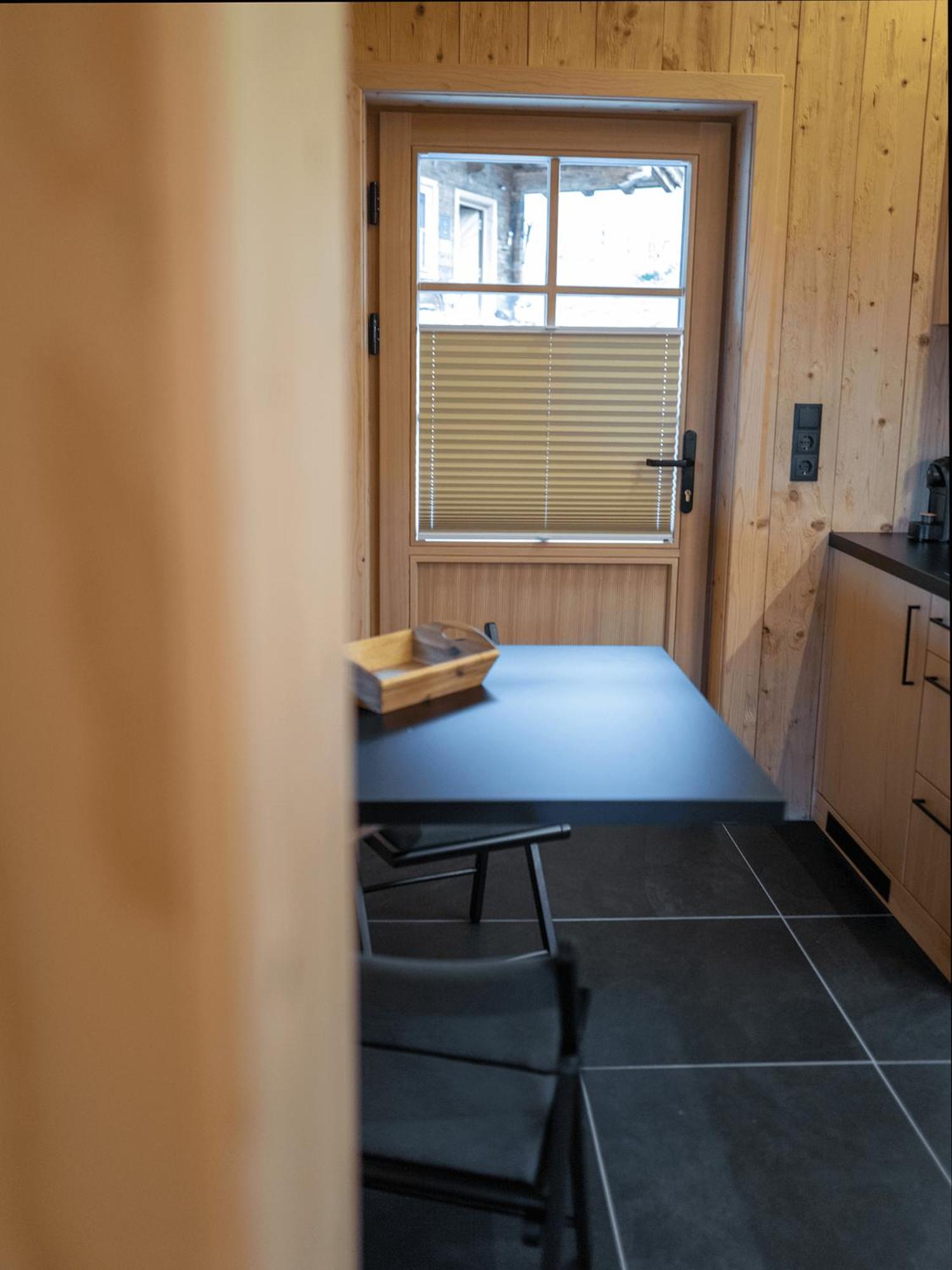 Chalet Hittli 1065 Tirol sauna garden WiFi guest card