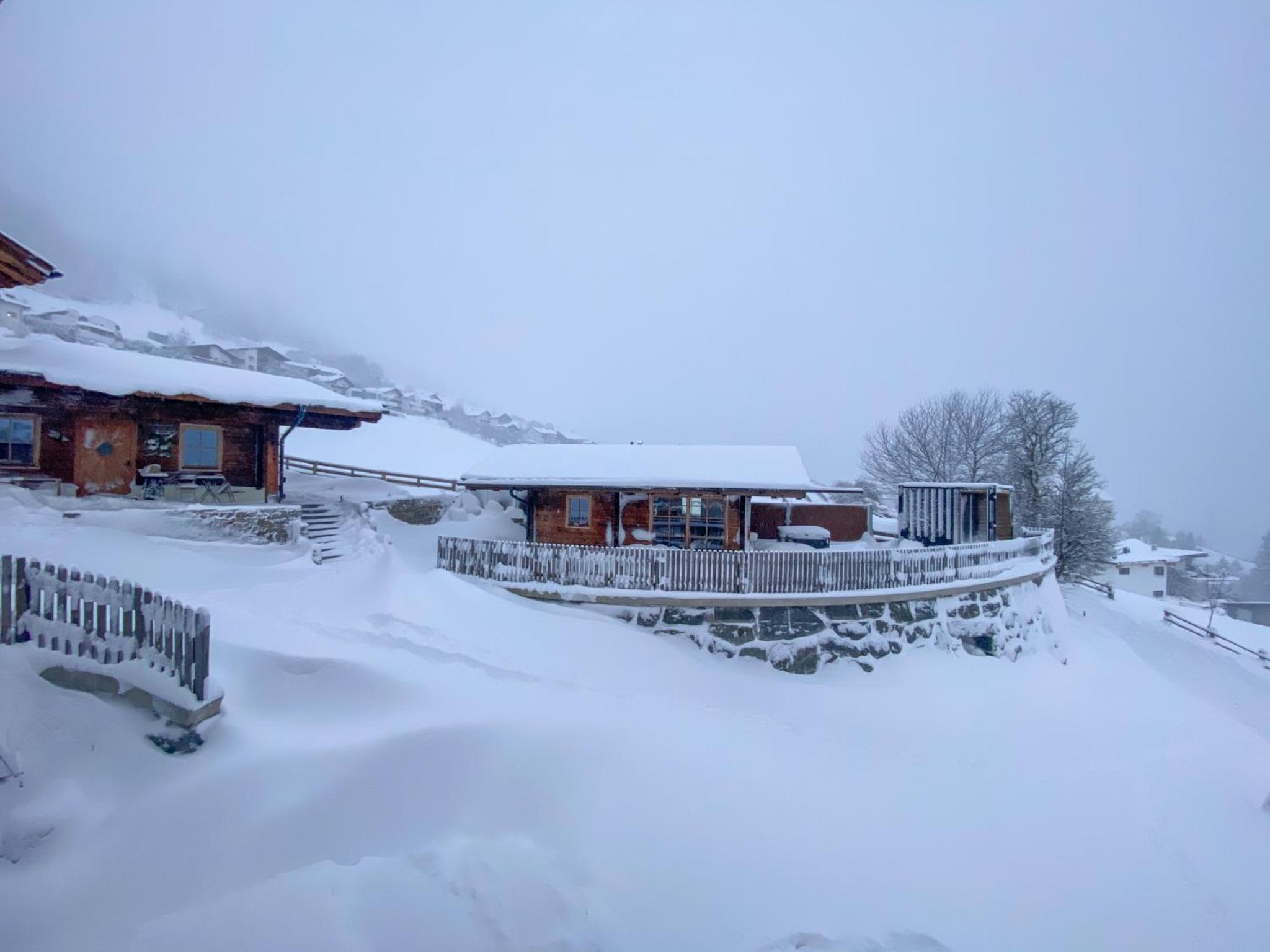 Chalet Hittli 1065 Tirol sauna garden WiFi guest card