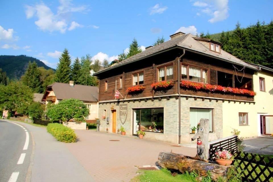 Casa Ema Austria