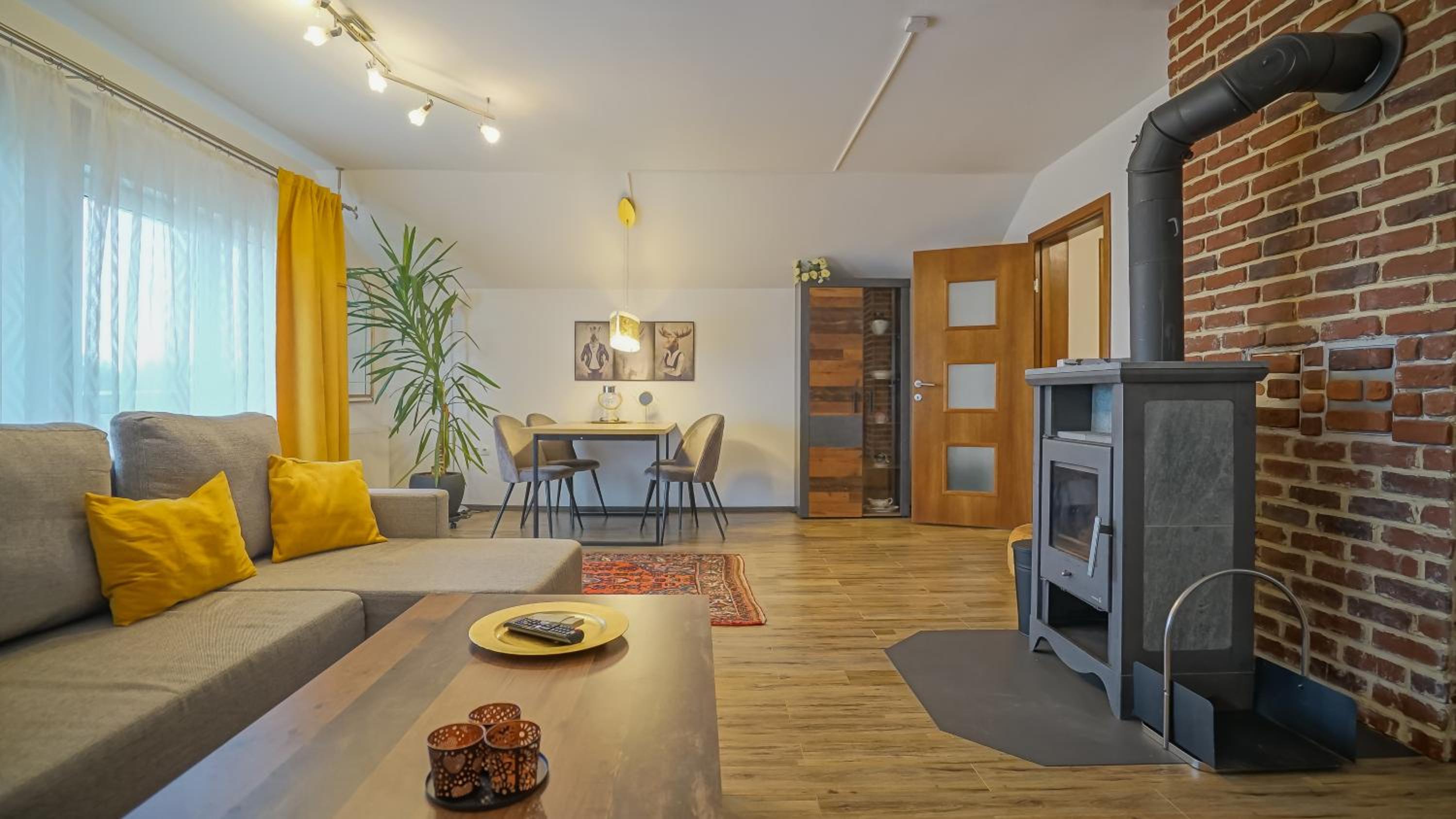 Vilux with indoor private parking view 5