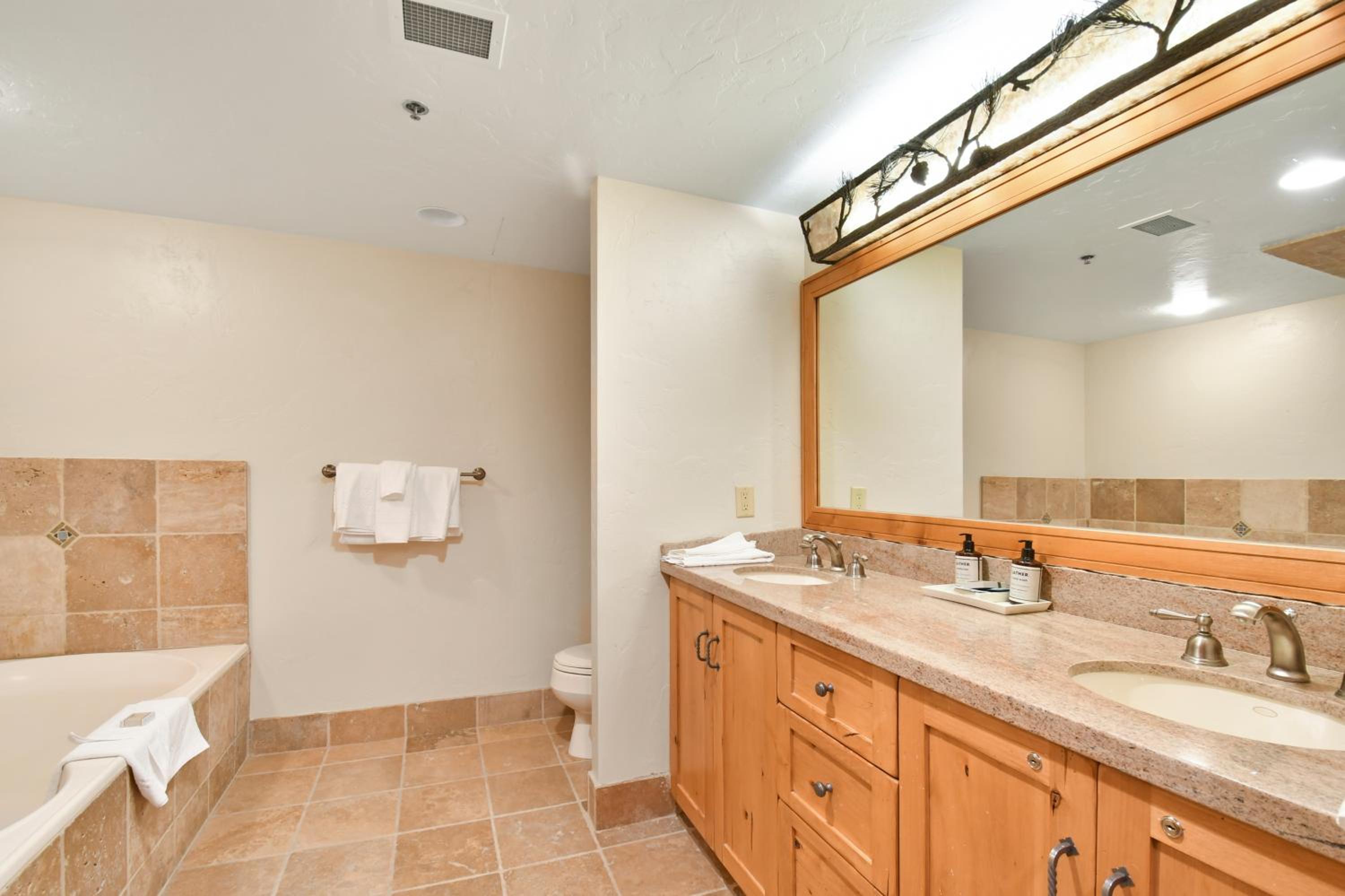 Grand Summit Hotel - Canyons Village, a RockResort, photo 142