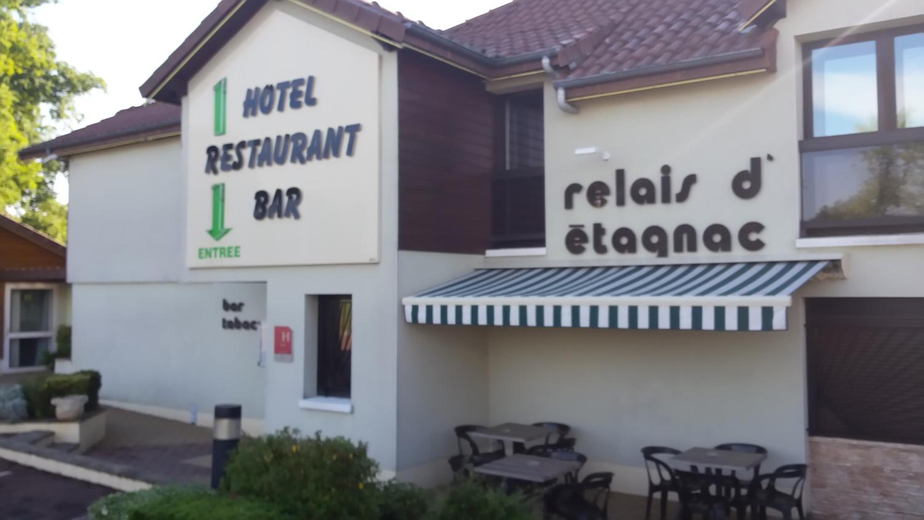 restaurant
