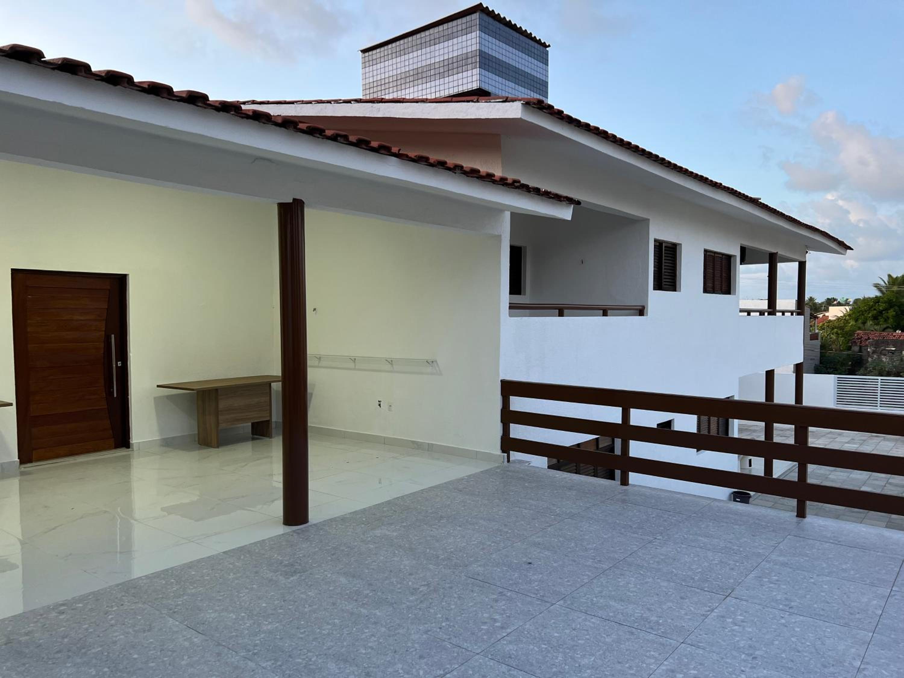 Casa em FRENTE À PRAIA, ao lado do Nord Hotel - Tabatinga
