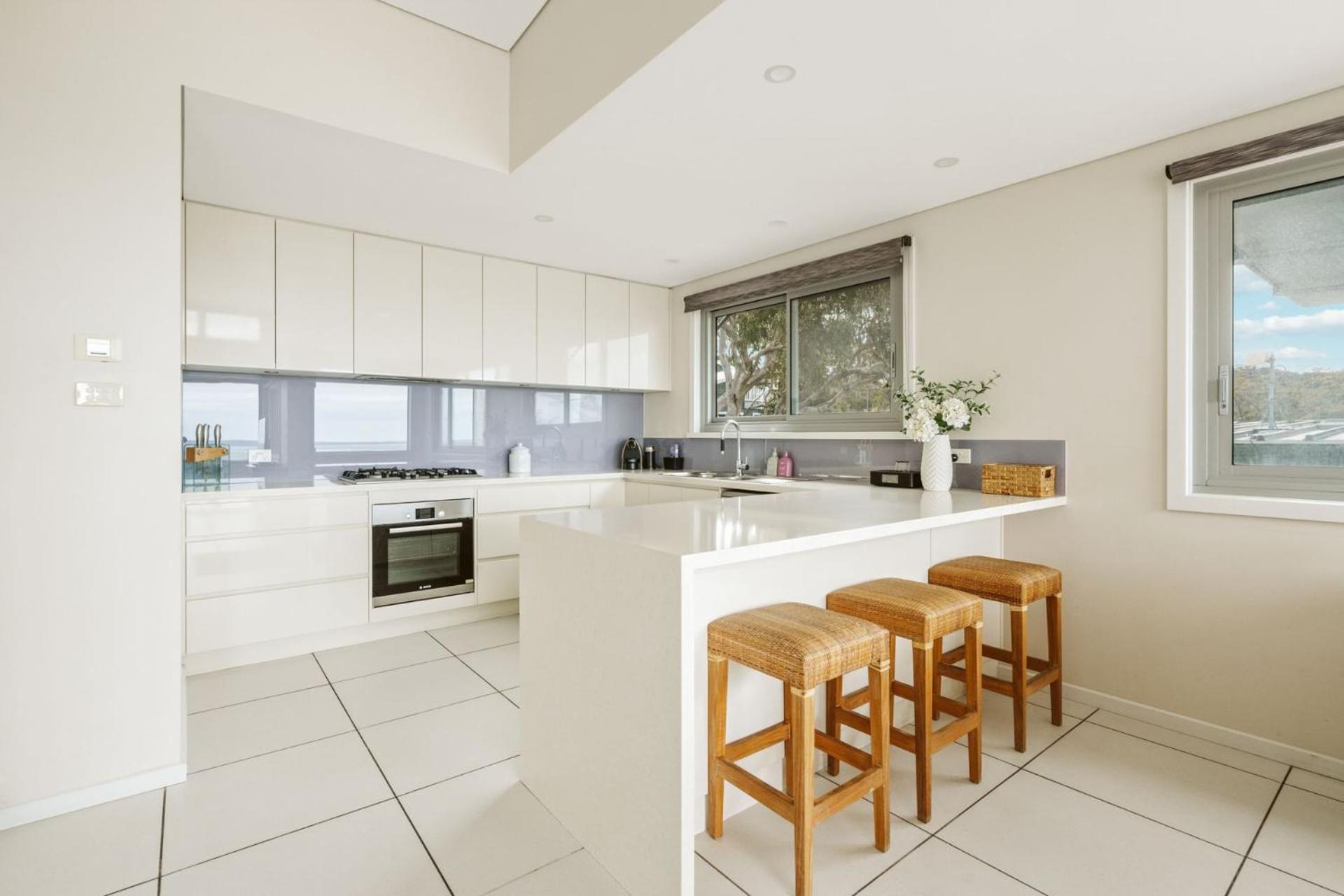 Allure at Hyams Beach - seconds to white sands