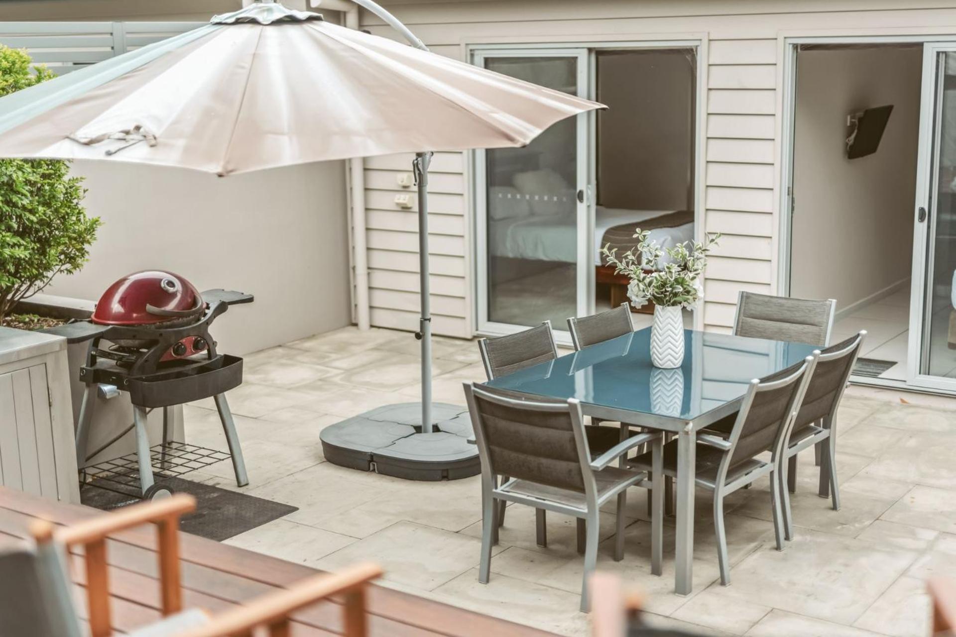 Entice at Hyams - pet-friendly beachfront home