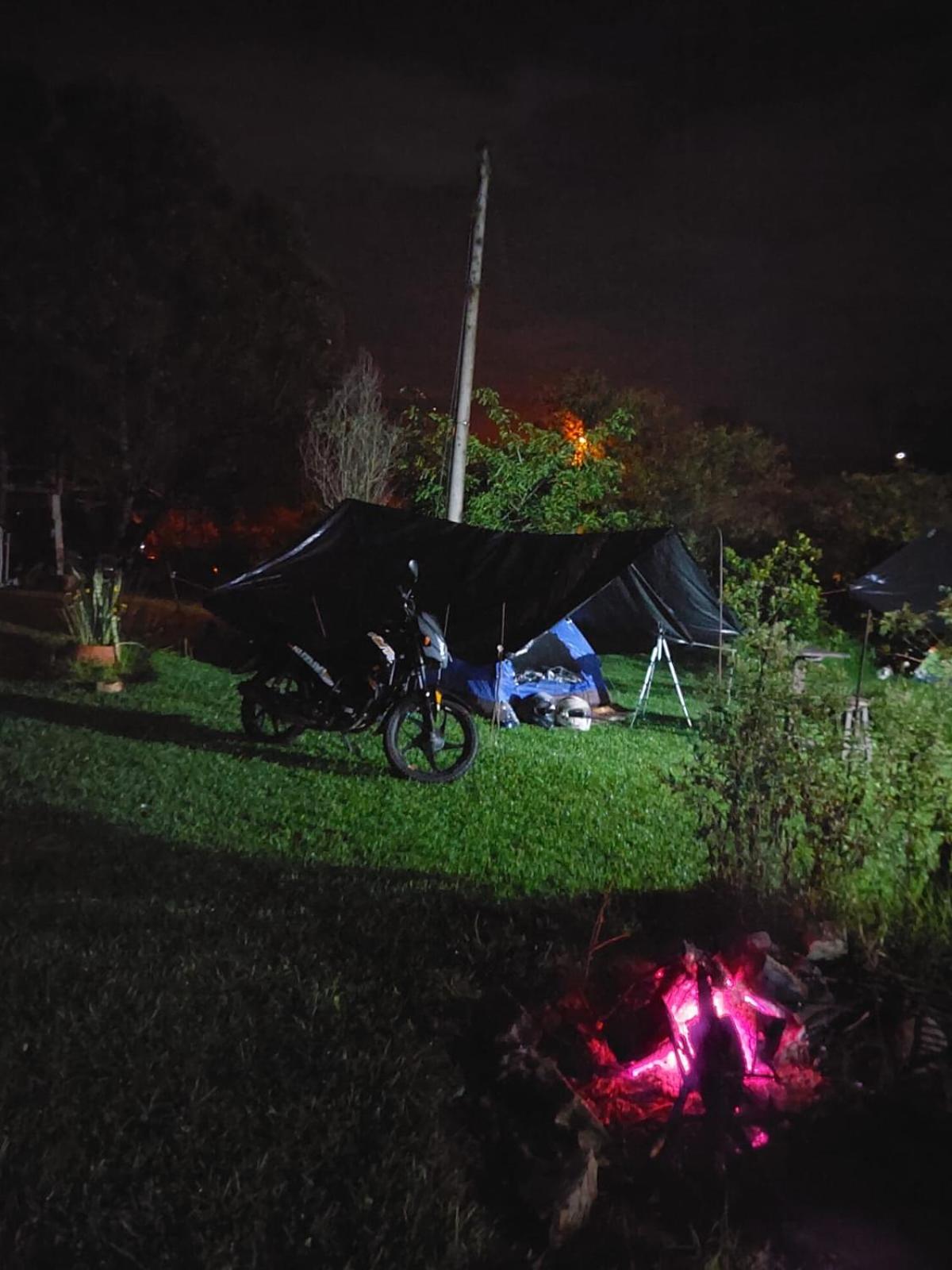 Hospedaje y Zona de Camping Pistacho