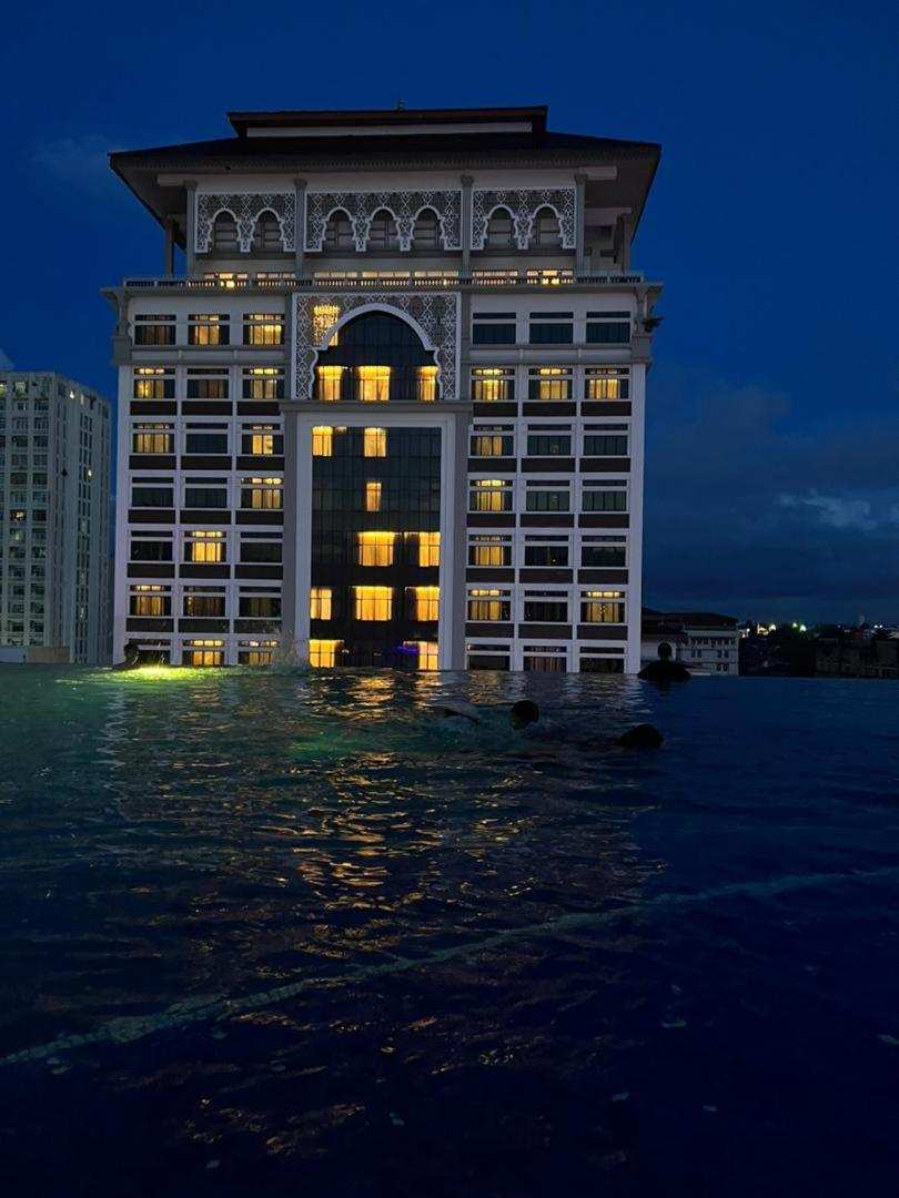 Nusa Luxurious Suite