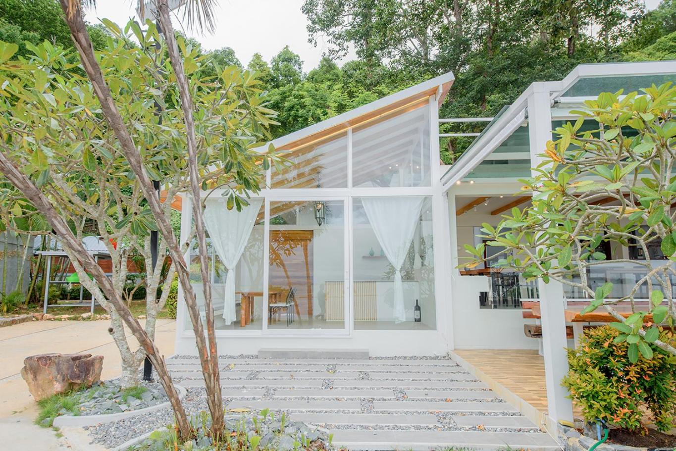 Seashell Village Resort