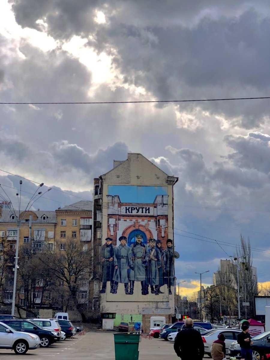 YourHostel Club